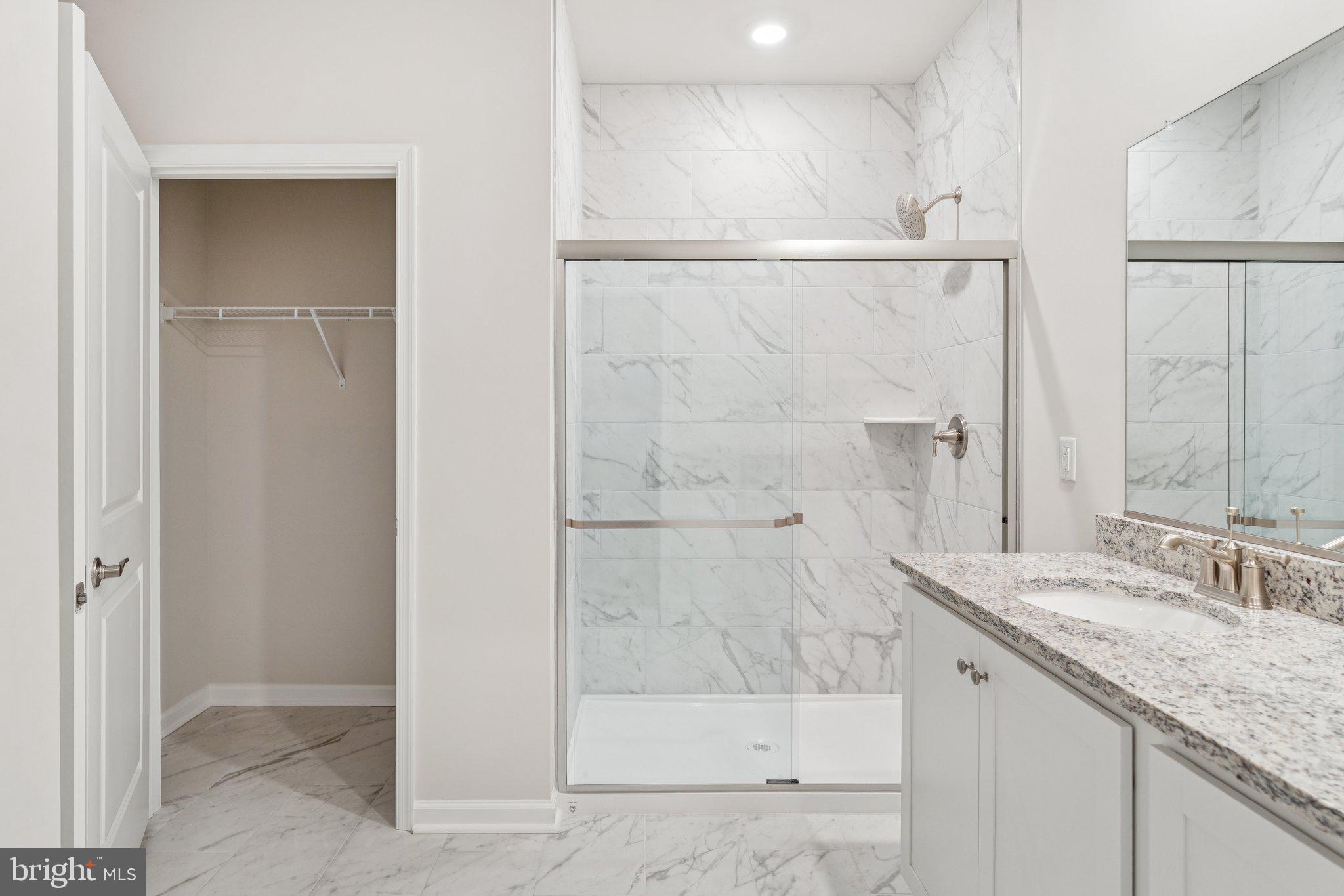 LADYSMITH VILLAGE - Residential