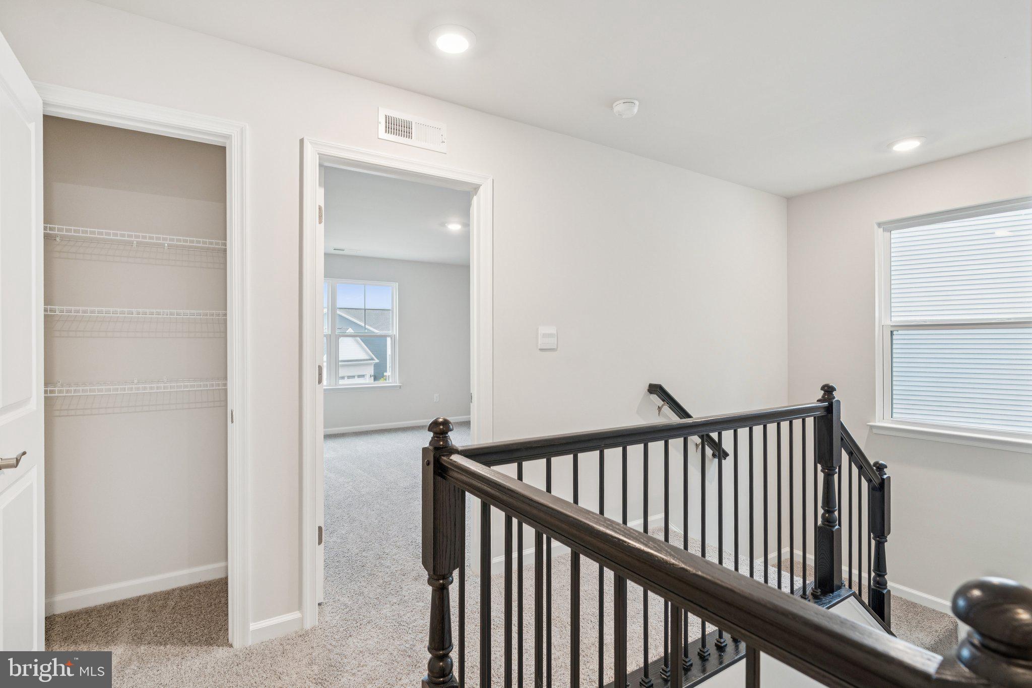 LADYSMITH VILLAGE - Residential