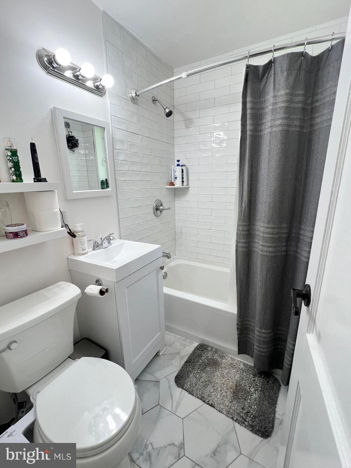 PARKSIDE CONDOMINIUMS - Residential