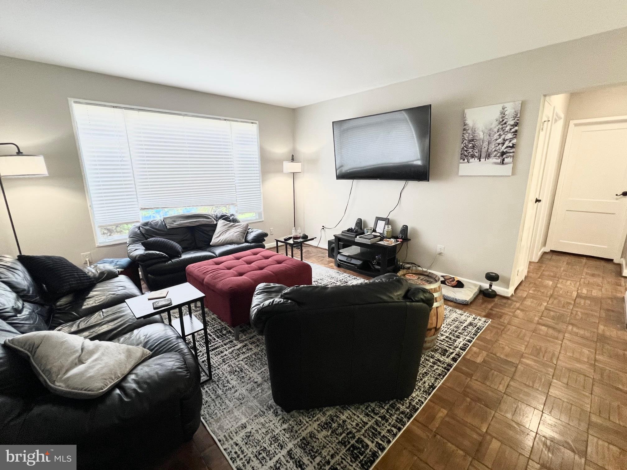 10305 MONTROSE AVENUE M-101