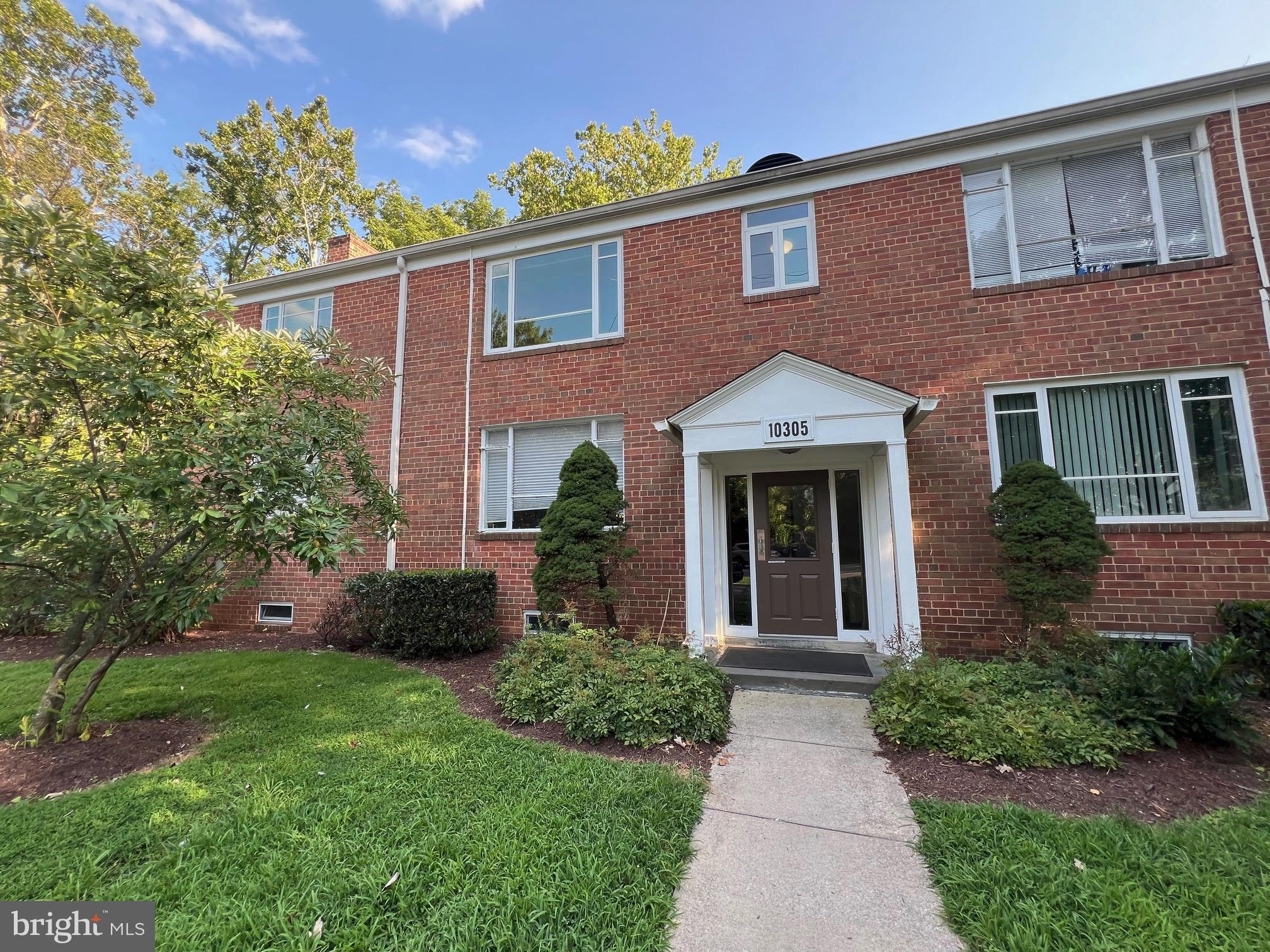 10305 MONTROSE AVENUE M-101
