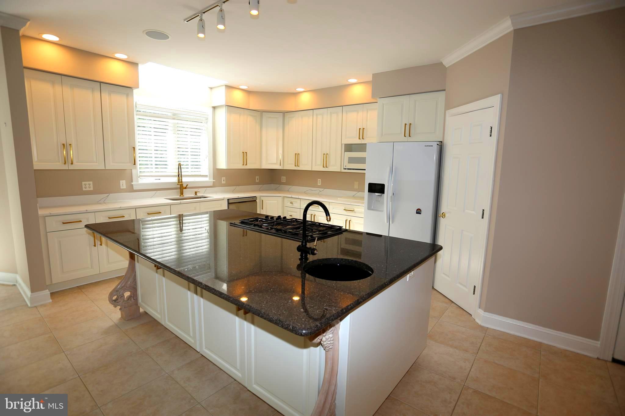 TURF VALLEY VISTAS - Residential