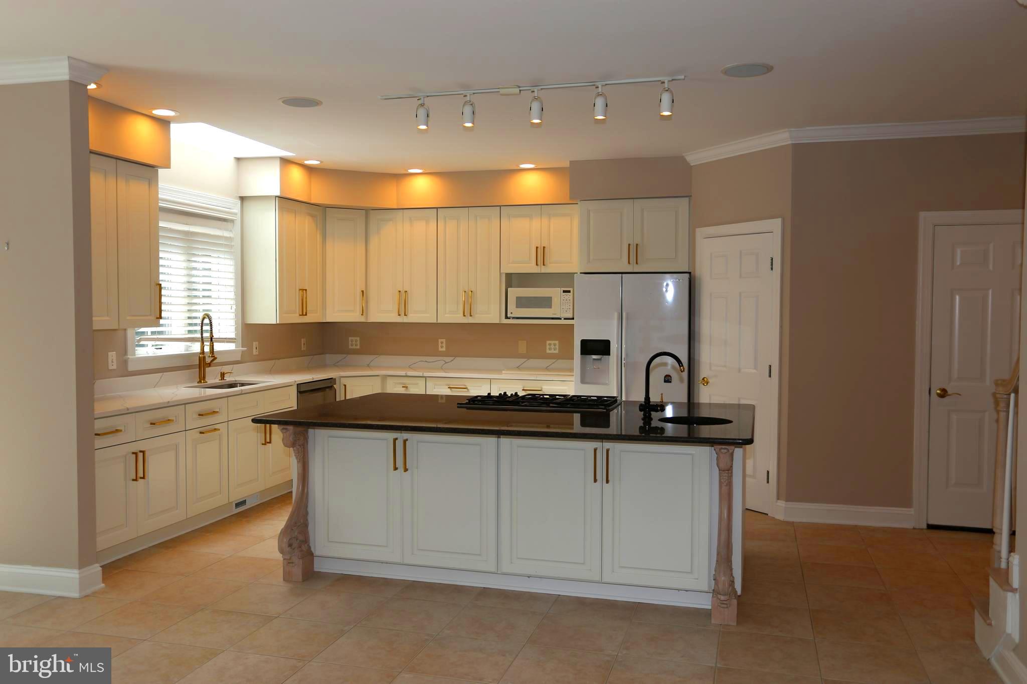 TURF VALLEY VISTAS - Residential