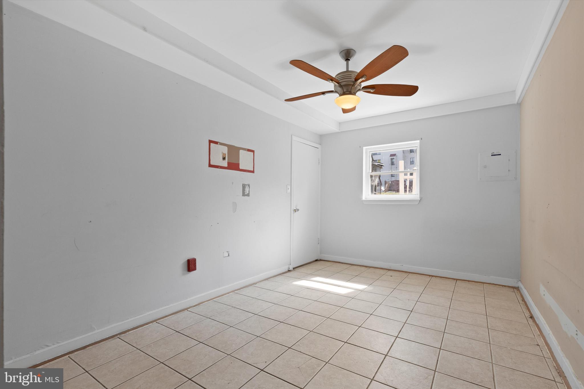 STRATFORD MEWS - Residential