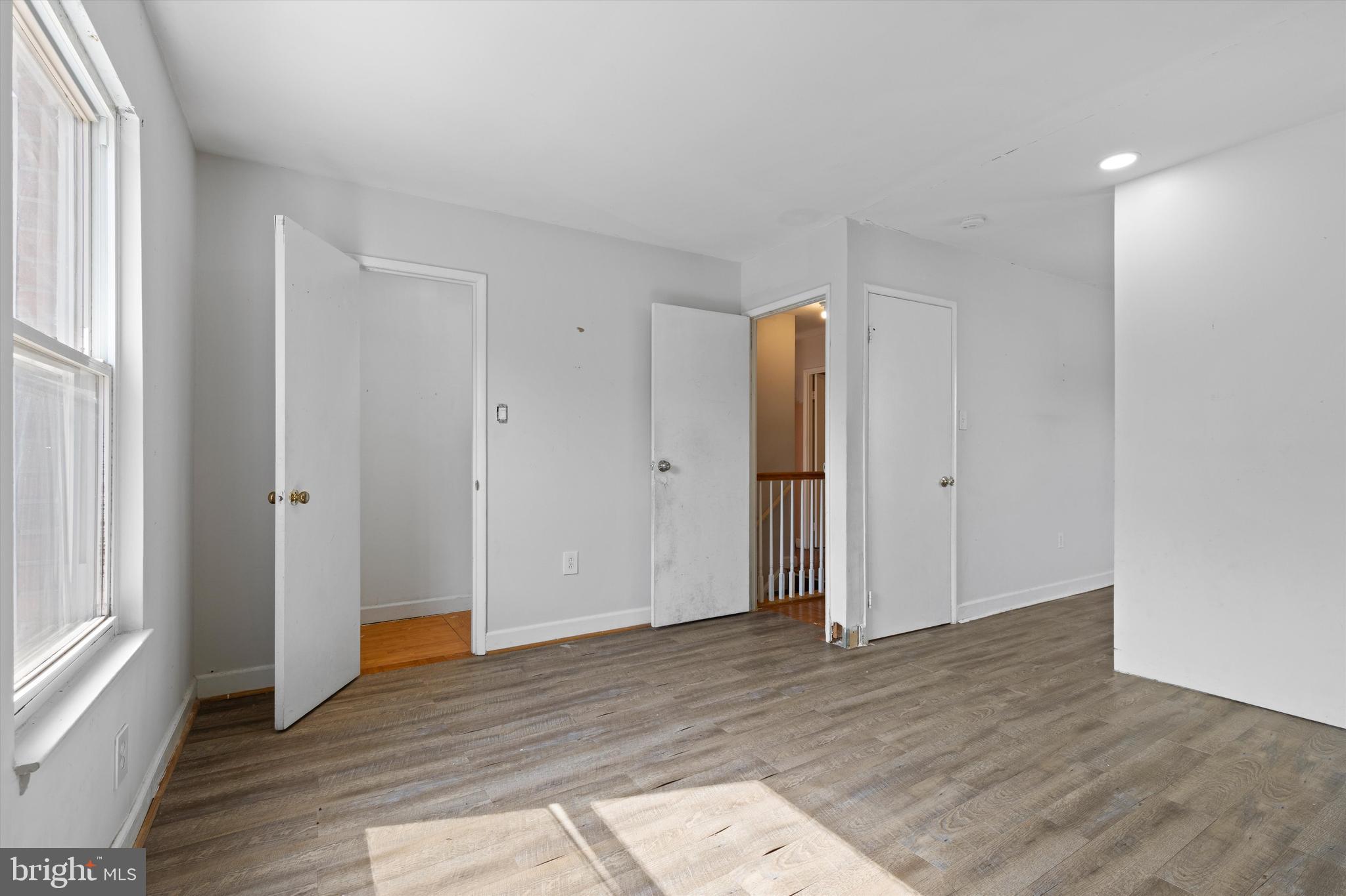 STRATFORD MEWS - Residential