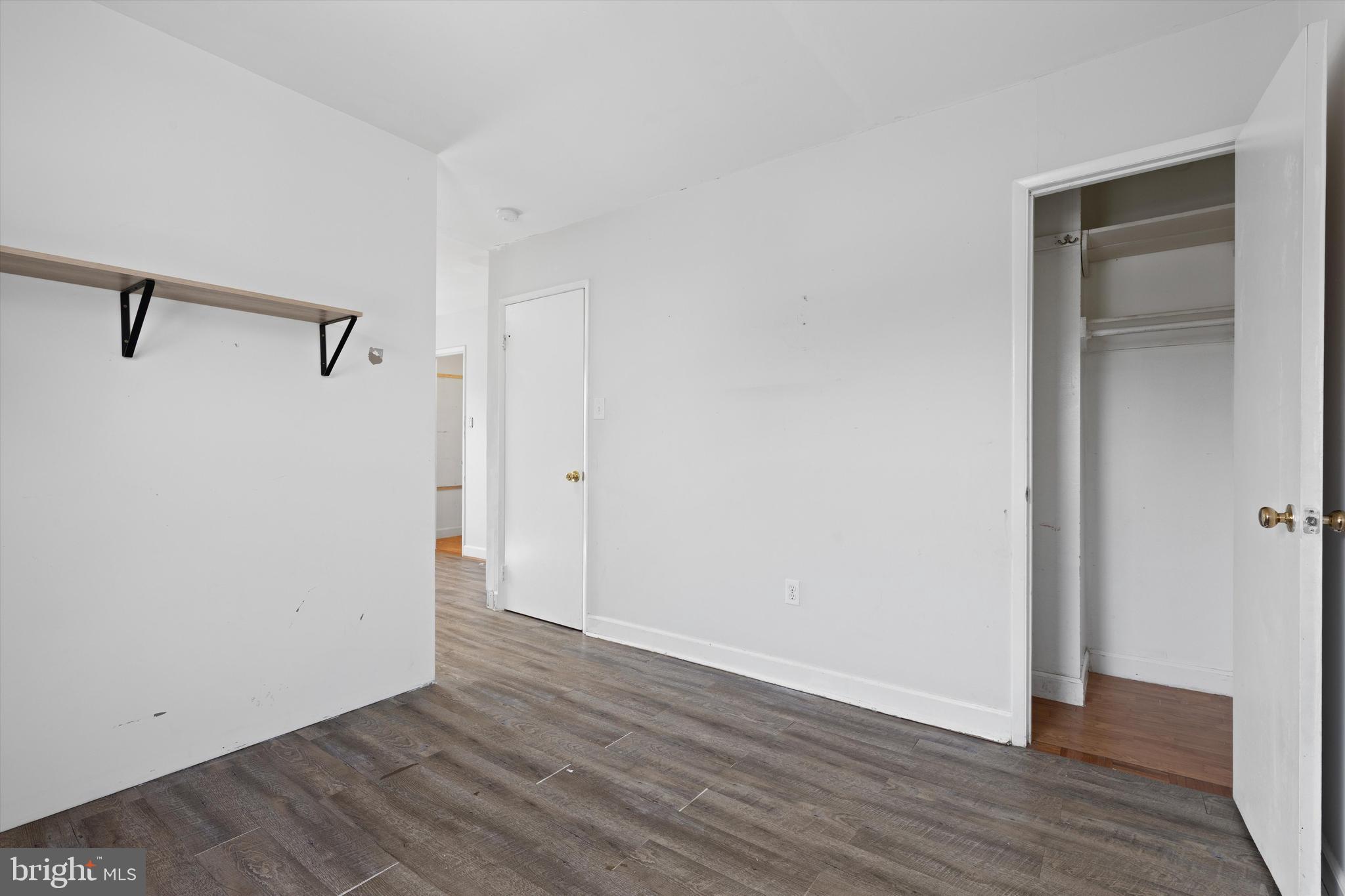 STRATFORD MEWS - Residential