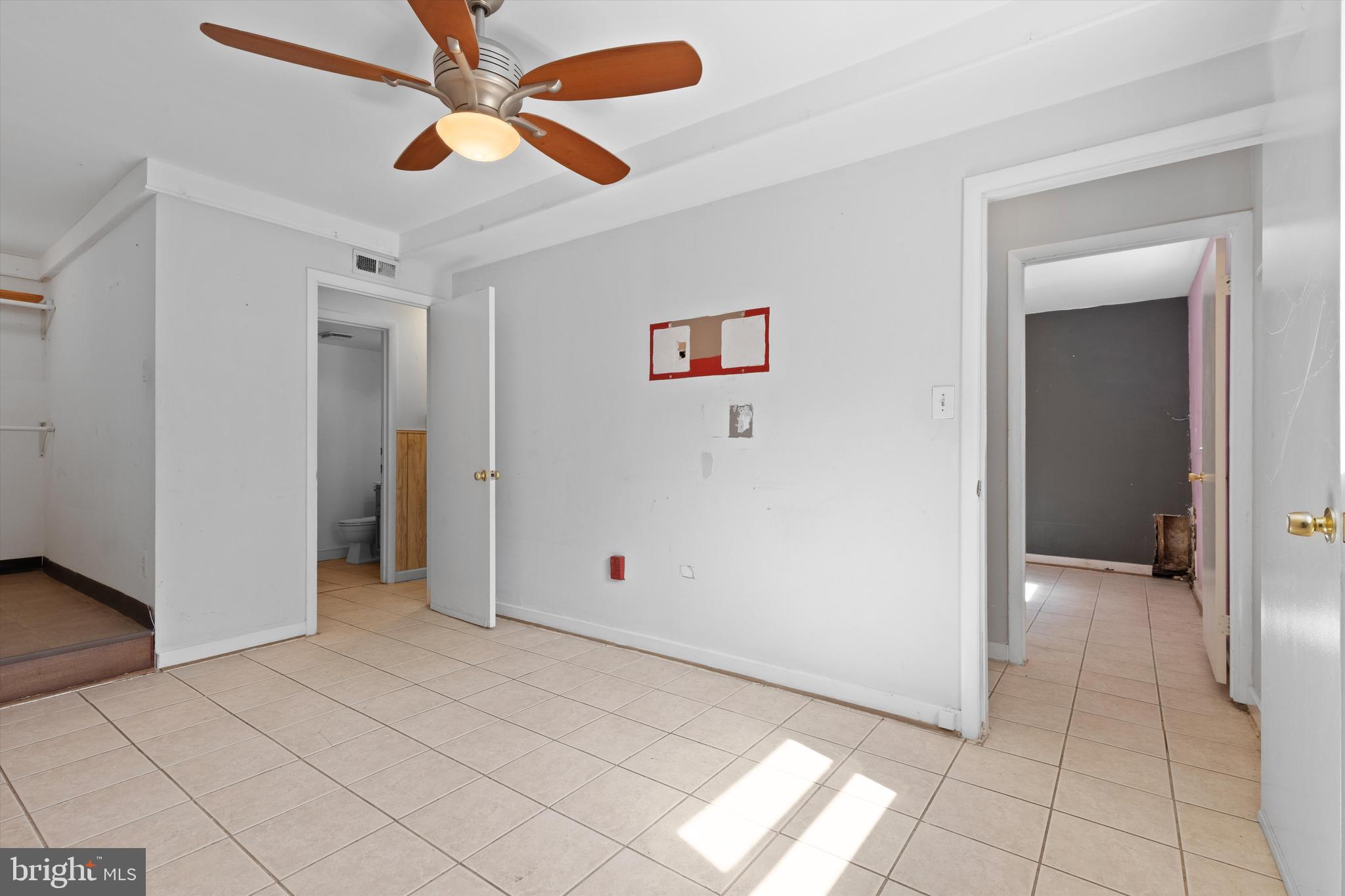 STRATFORD MEWS - Residential