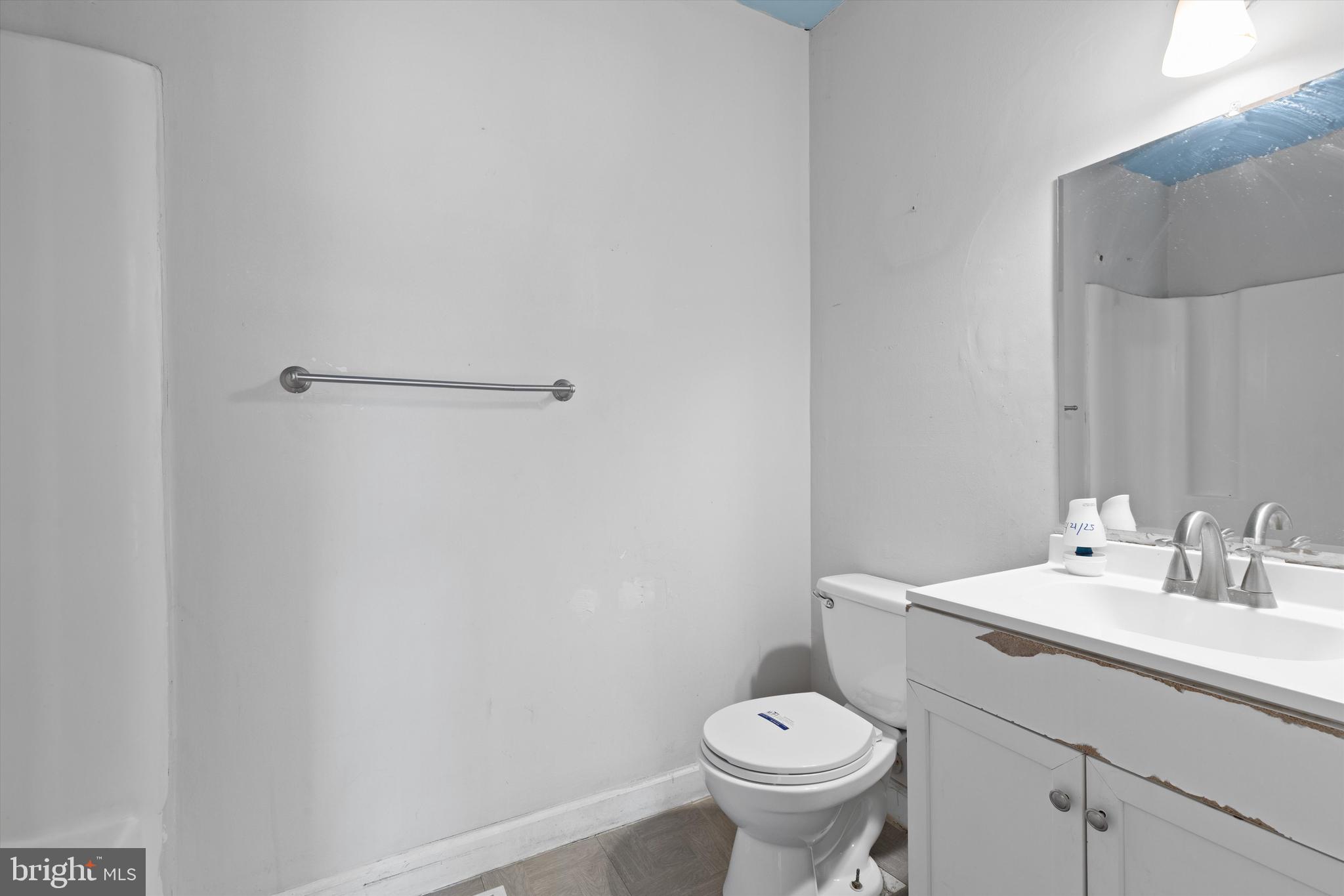 STRATFORD MEWS - Residential