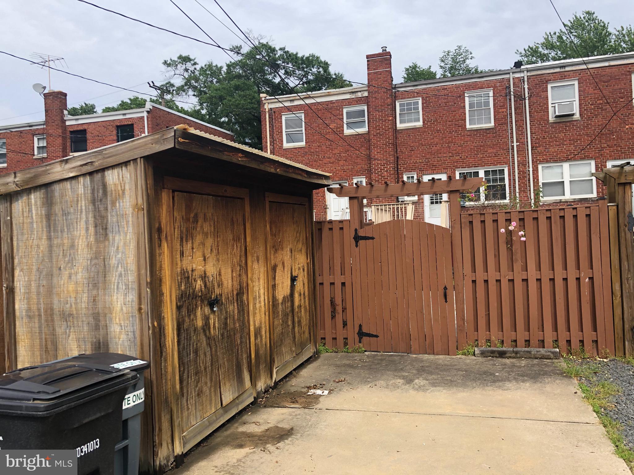 JEFFERSON HOMES - Residential Lease