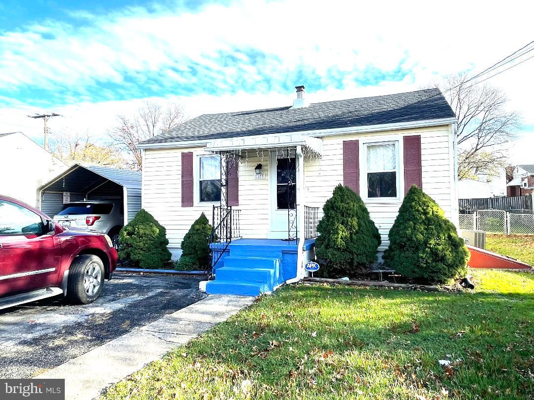 Nicely Renovated Adorable Home in the heart of sought-after Catonsville Manor. Perfect for a first-time home buyer or someone looking to downsize without a Condo/HOA fee. Original refinished hardwood floors, new kitchen cabinets, and stainless steel appliances. Newer hot water heater and brand new roof, fenced yard, spacious driveway with carport and plenty of storage with 2 sheds.
KNOCK FIRST!
THE OWNER'S WIFE AND CHILDREN MIGHT BE PRESENT ON CERTAIN DAYS AND TIME