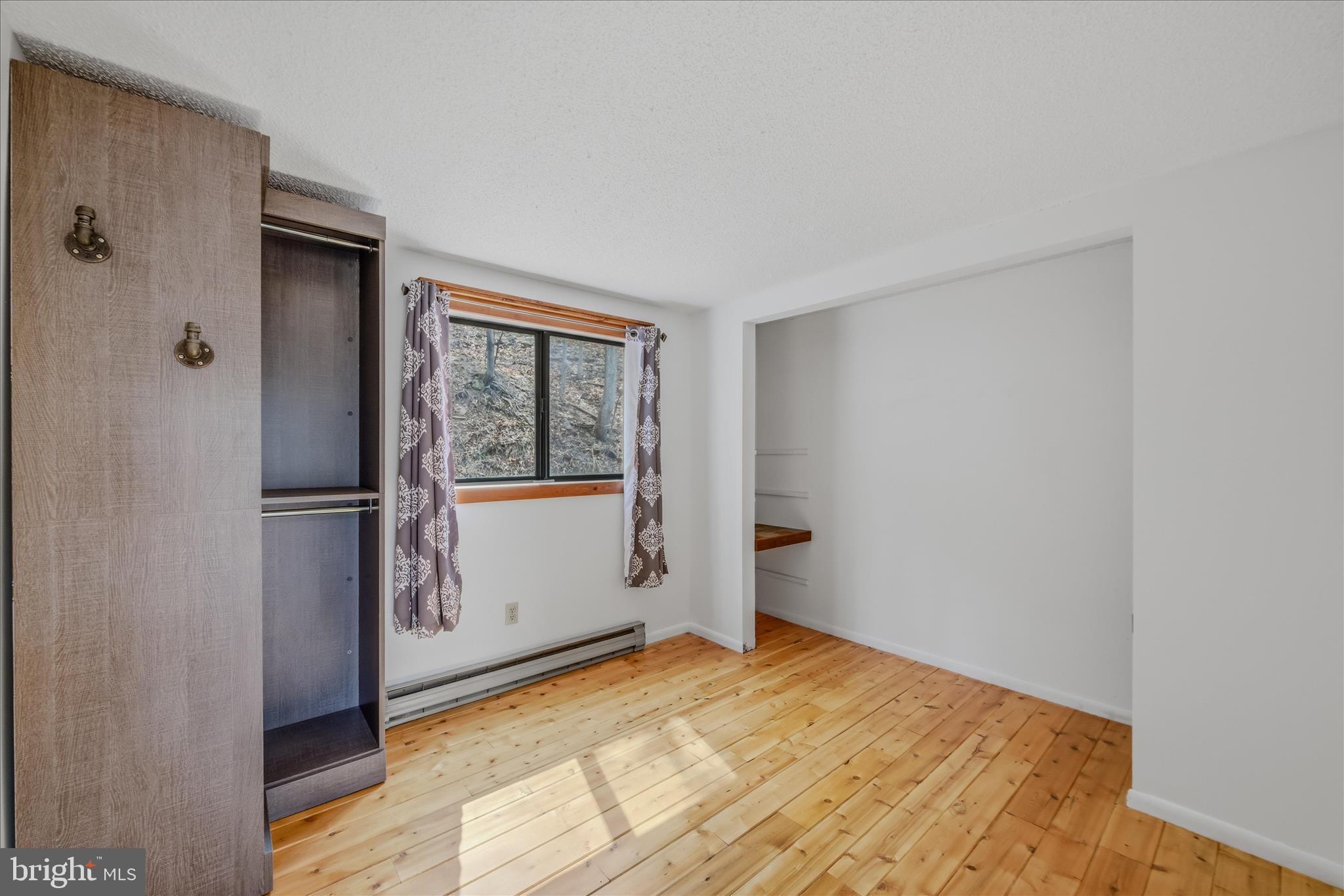 GLENWOOD FOREST - Residential