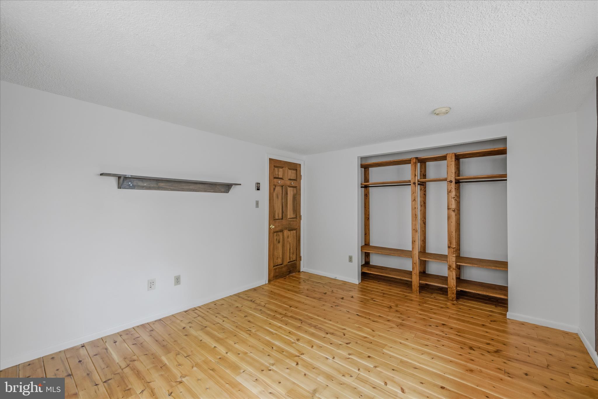 GLENWOOD FOREST - Residential