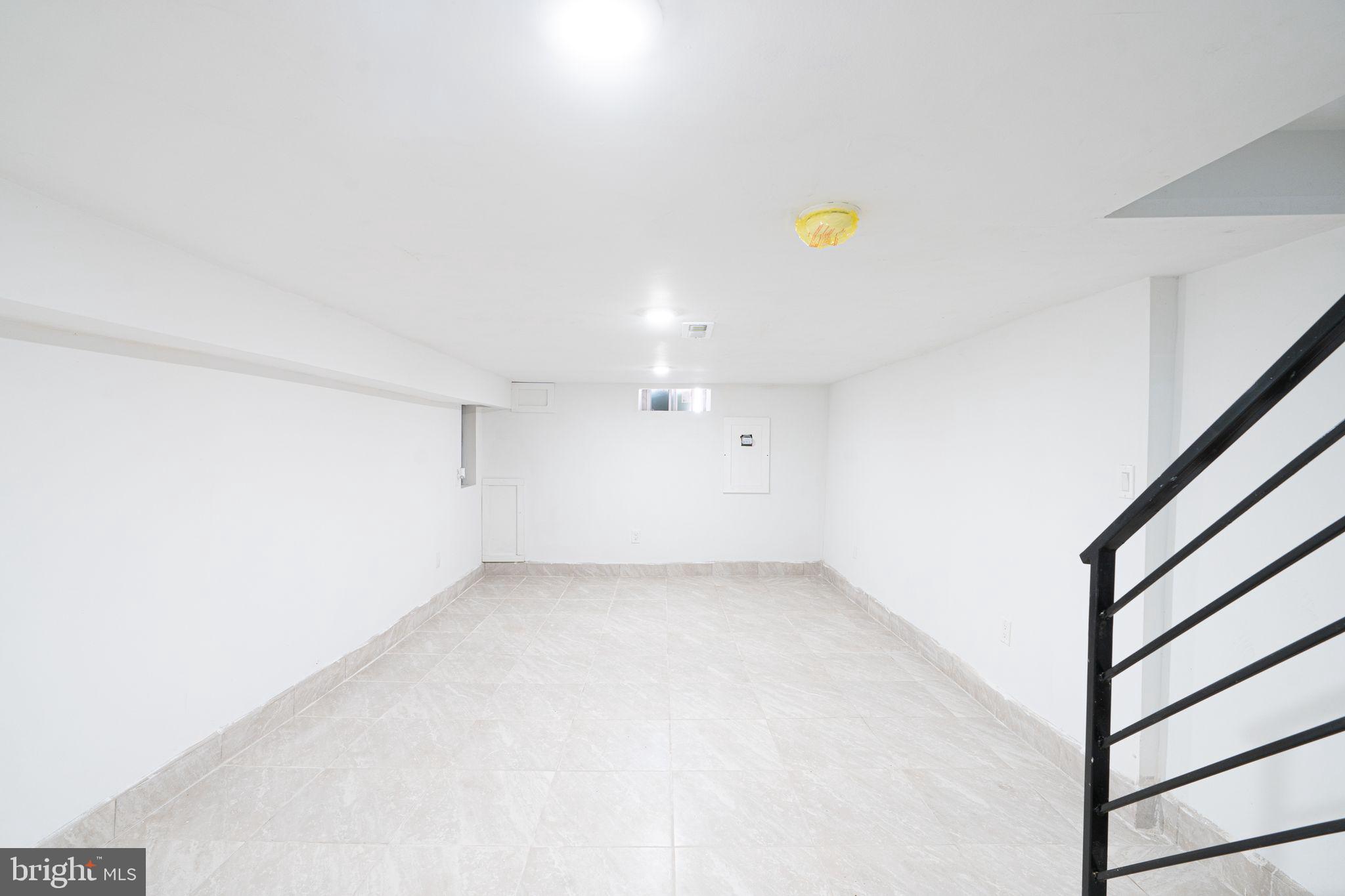 PORT RICHMOND - Residential