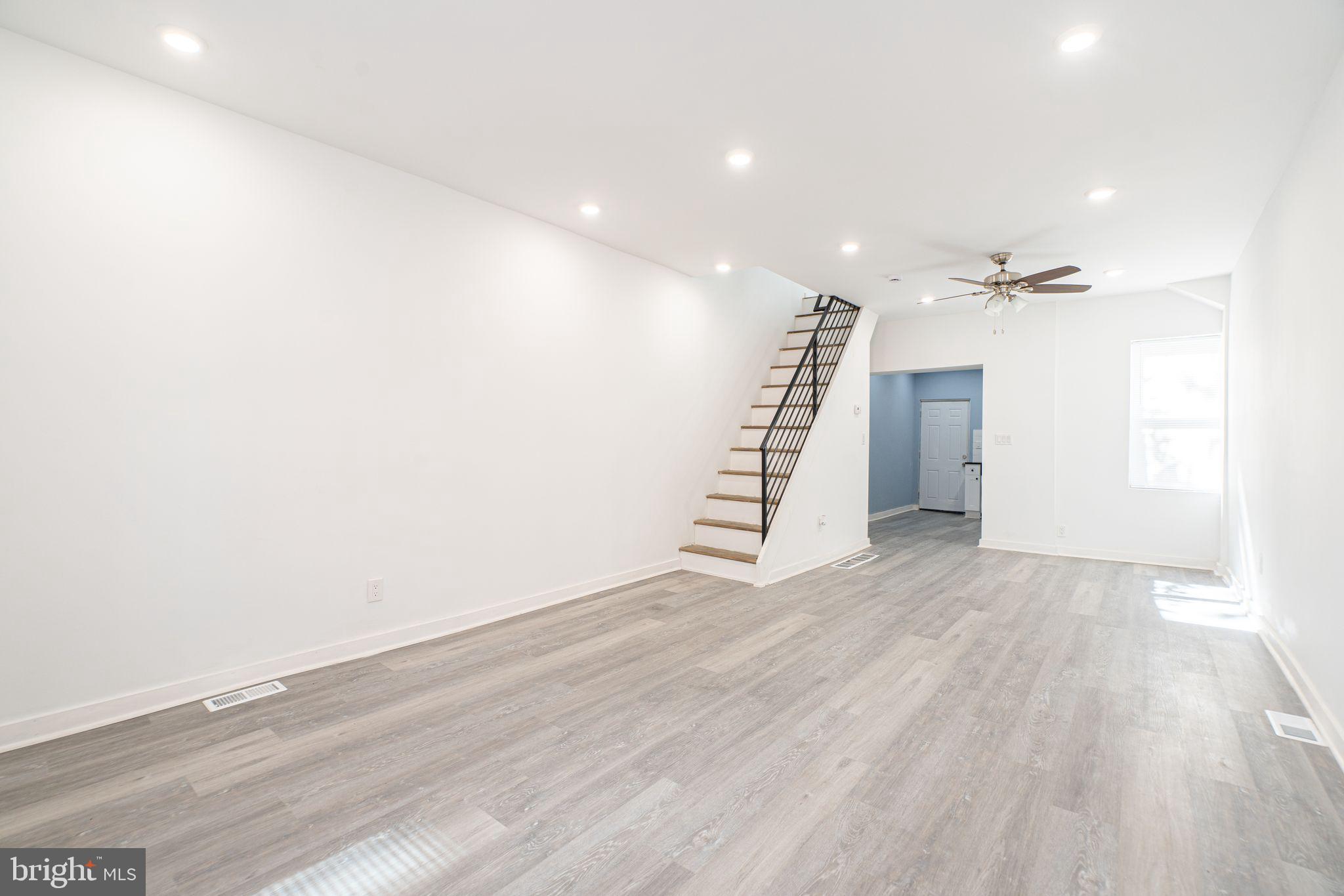 PORT RICHMOND - Residential