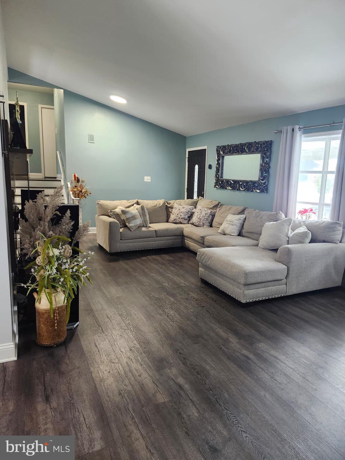 GREEN ACRES - Residential