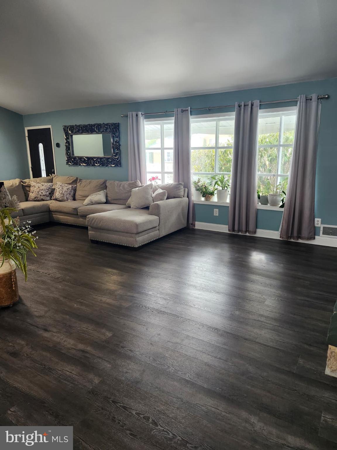 GREEN ACRES - Residential