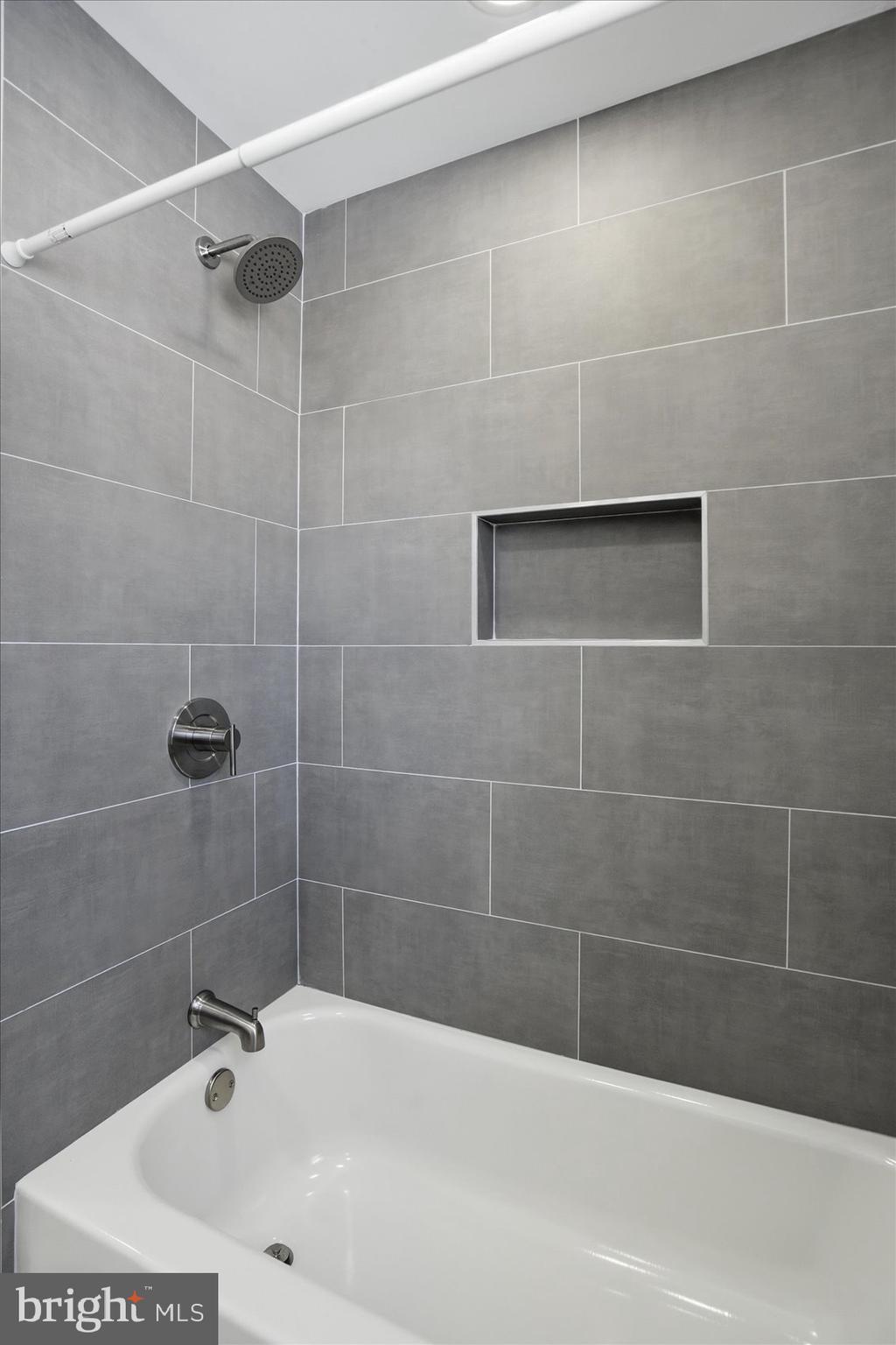 FERNDALE - Residential