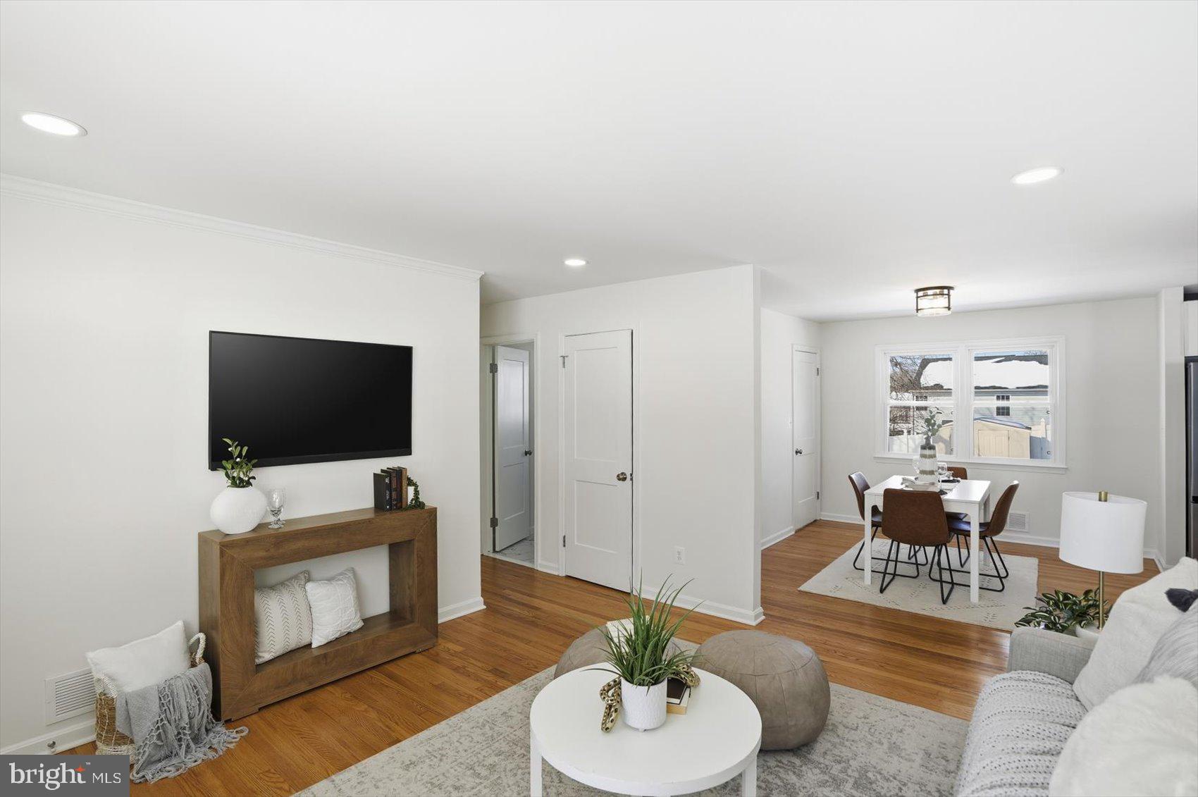 FERNDALE - Residential