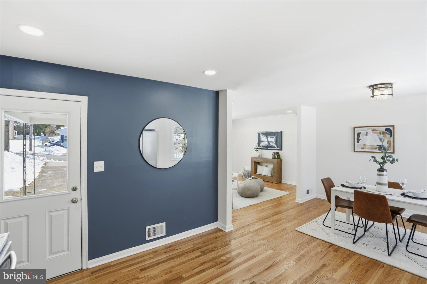 FERNDALE - Residential