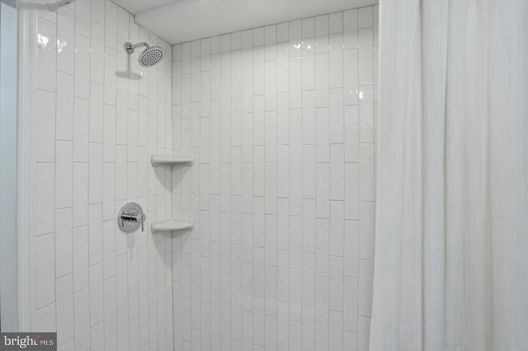 FERNDALE - Residential