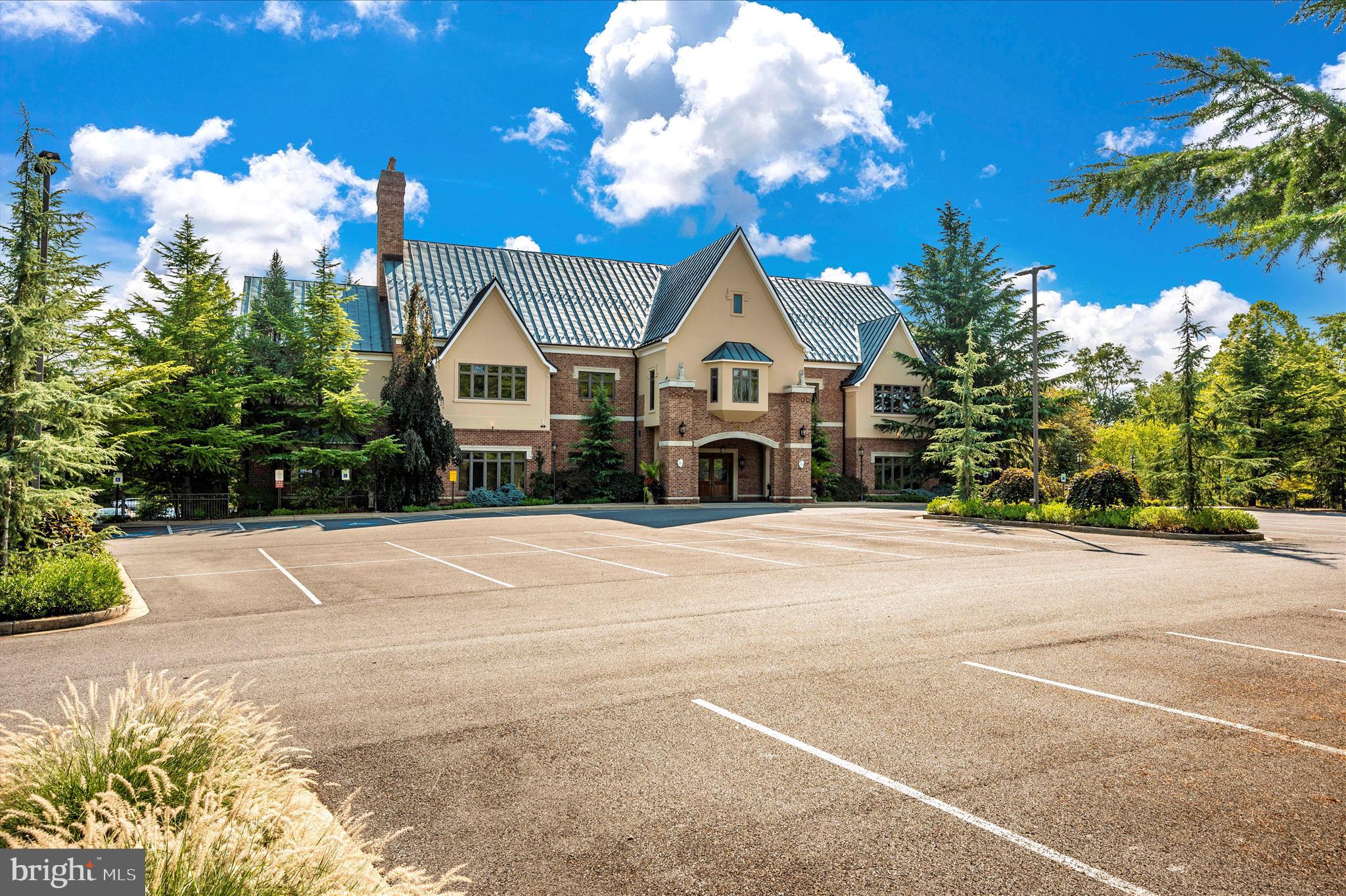 OVERLOOK - Residential