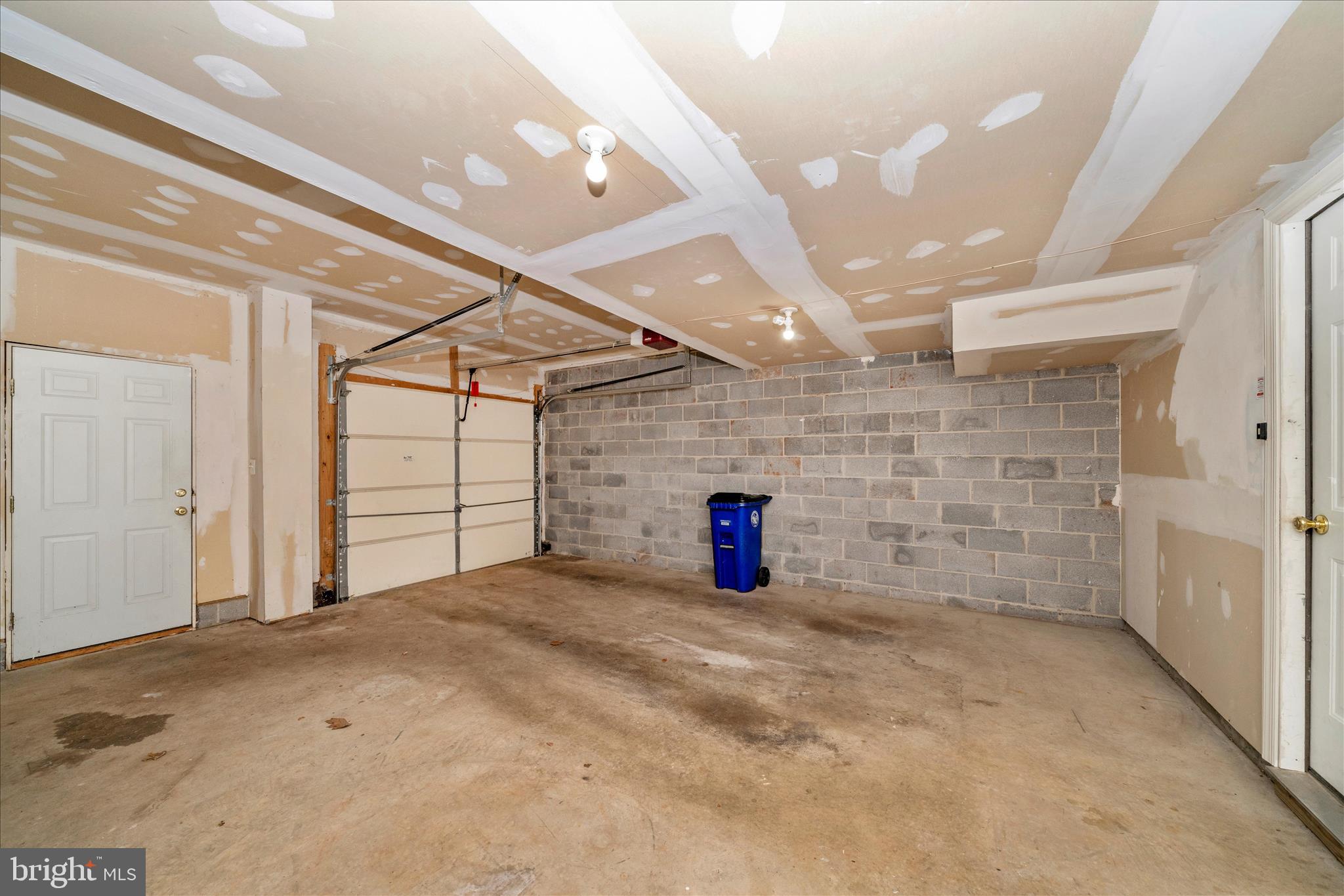 OVERLOOK - Residential