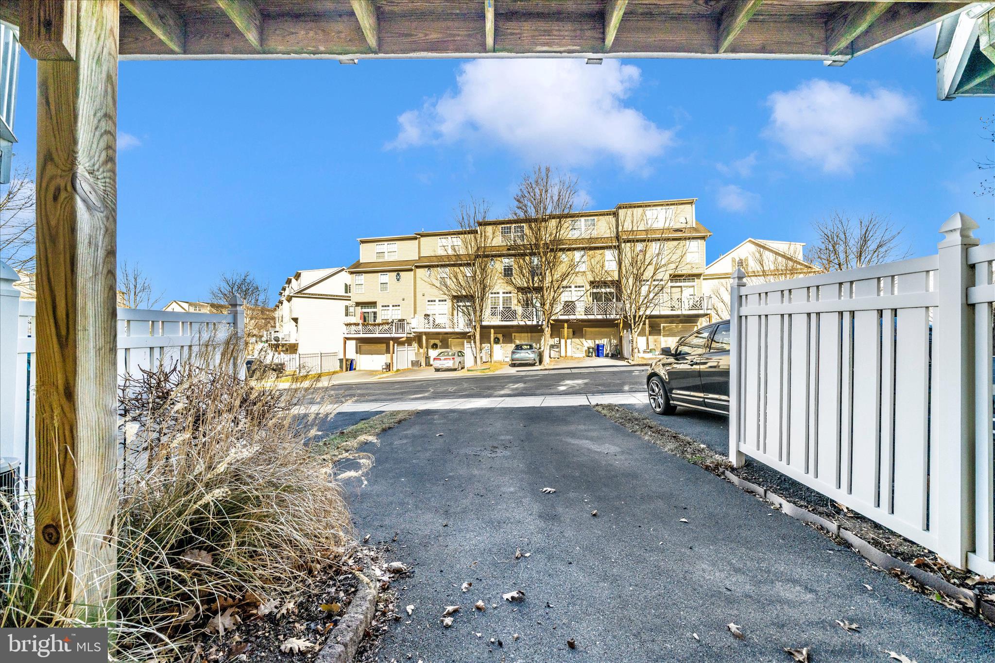 OVERLOOK - Residential