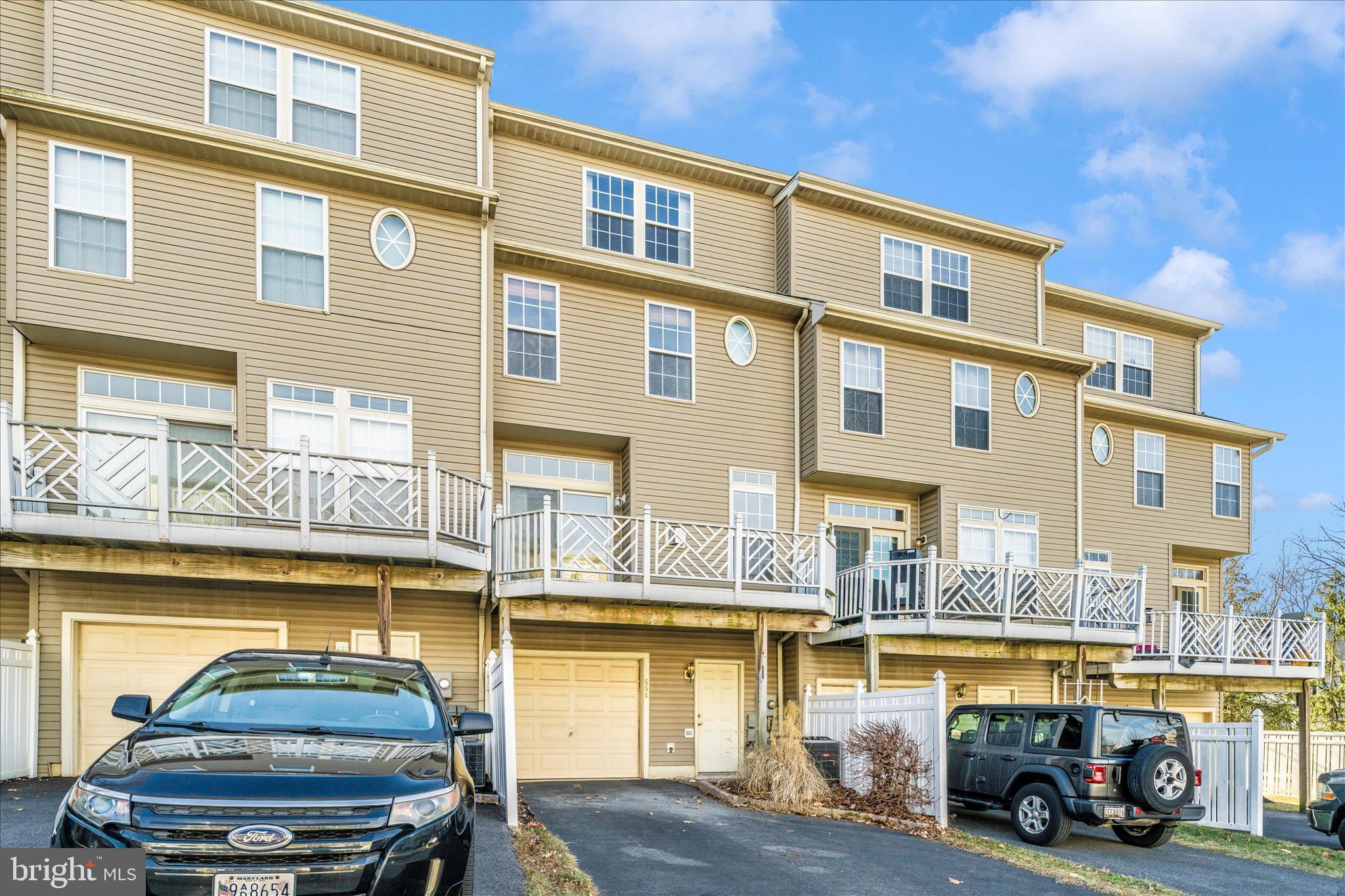 OVERLOOK - Residential