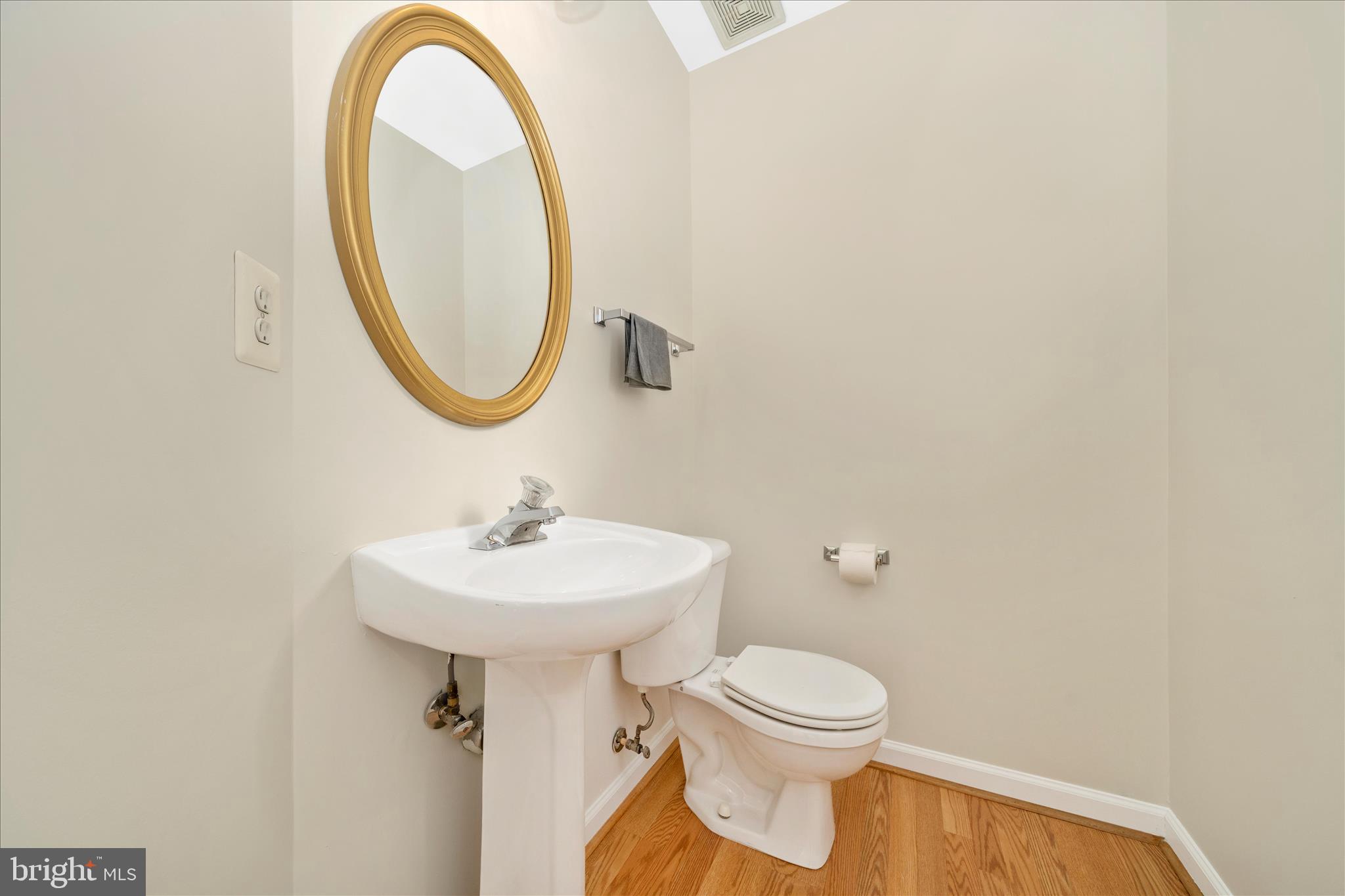 554 EISENHOWER DRIVE