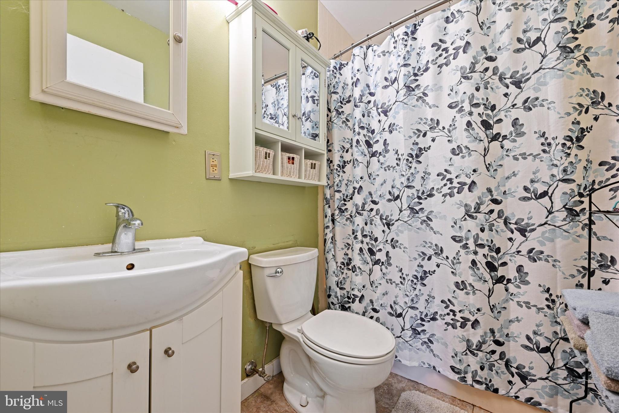 LYNCH COVE - Residential