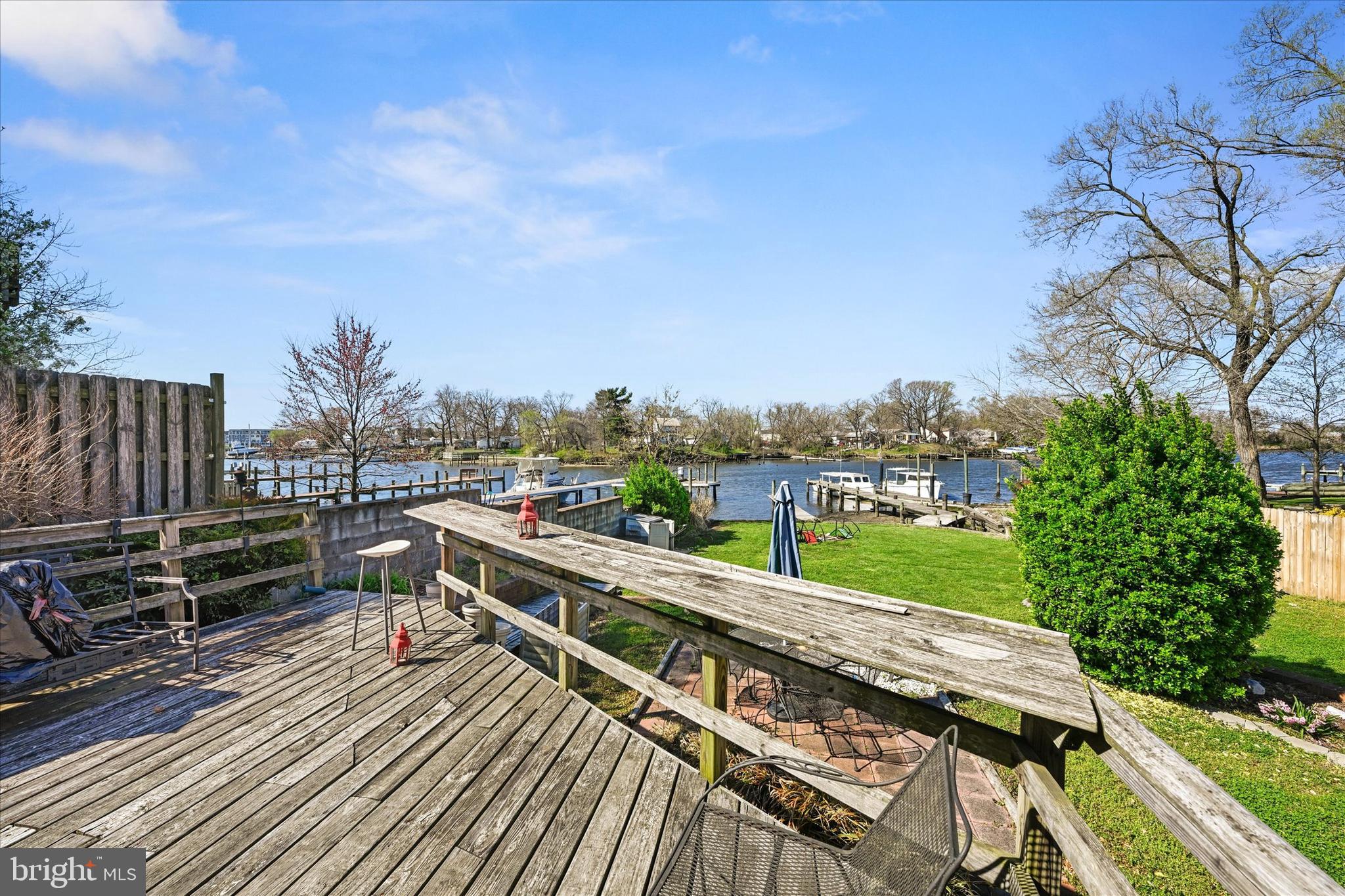 LYNCH COVE - Residential