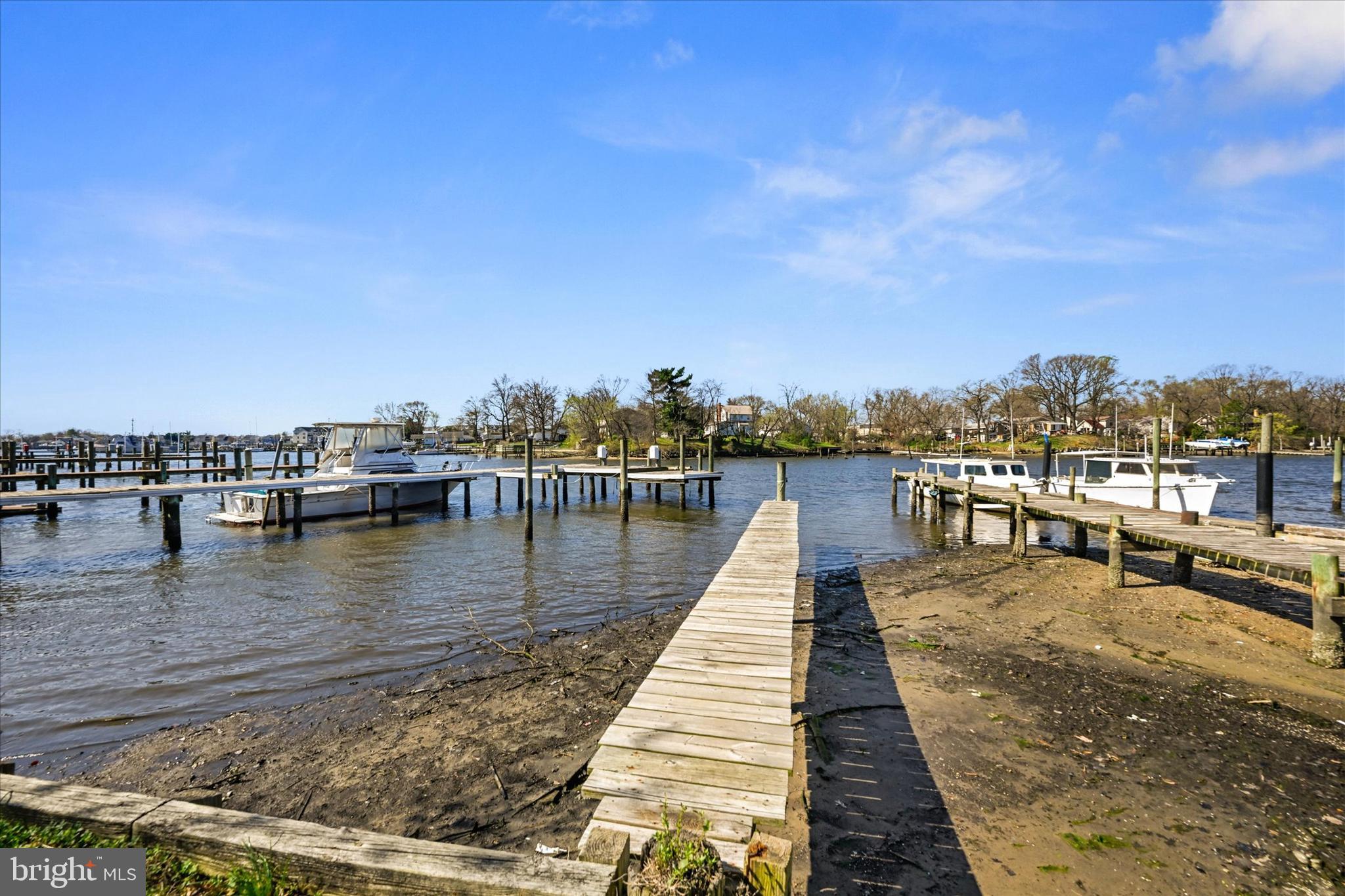 LYNCH COVE - Residential