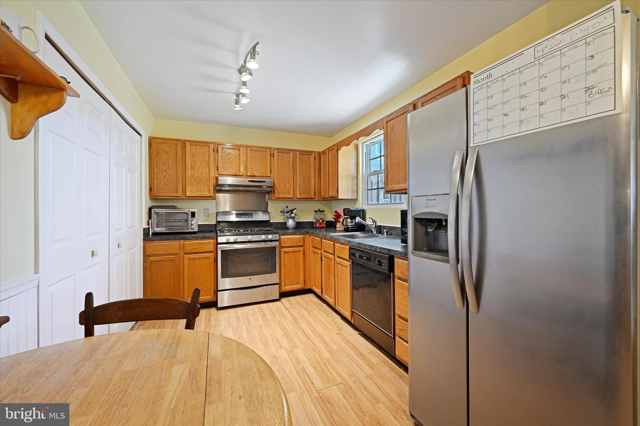 LYNCH COVE - Residential