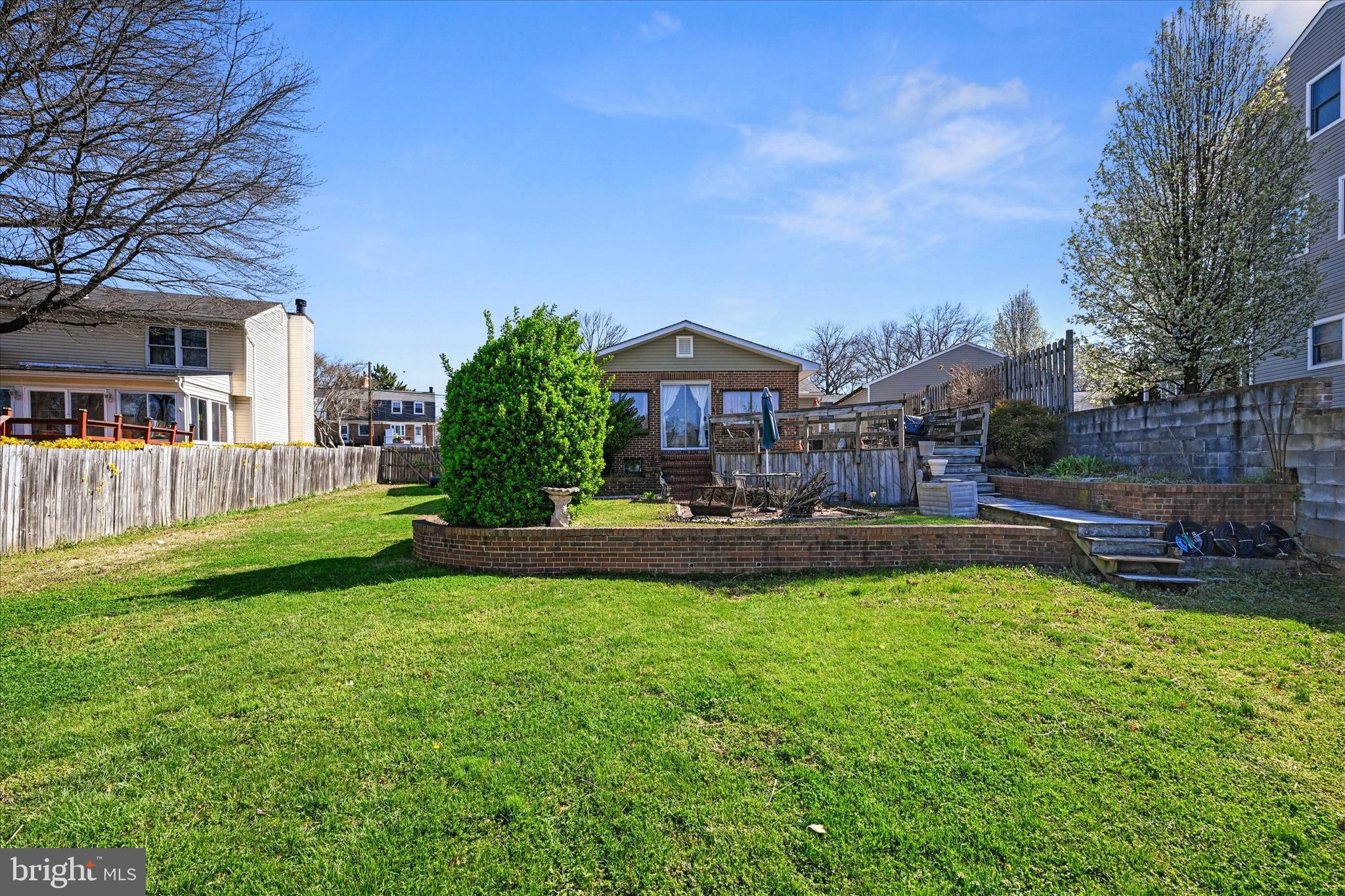 LYNCH COVE - Residential