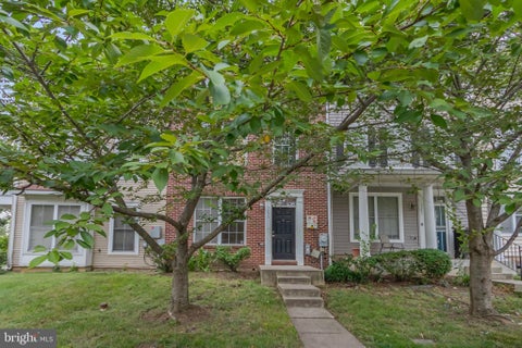 Townhouse For Sale - 3233 15th Place<br/> WASHINGTON, DC 20020