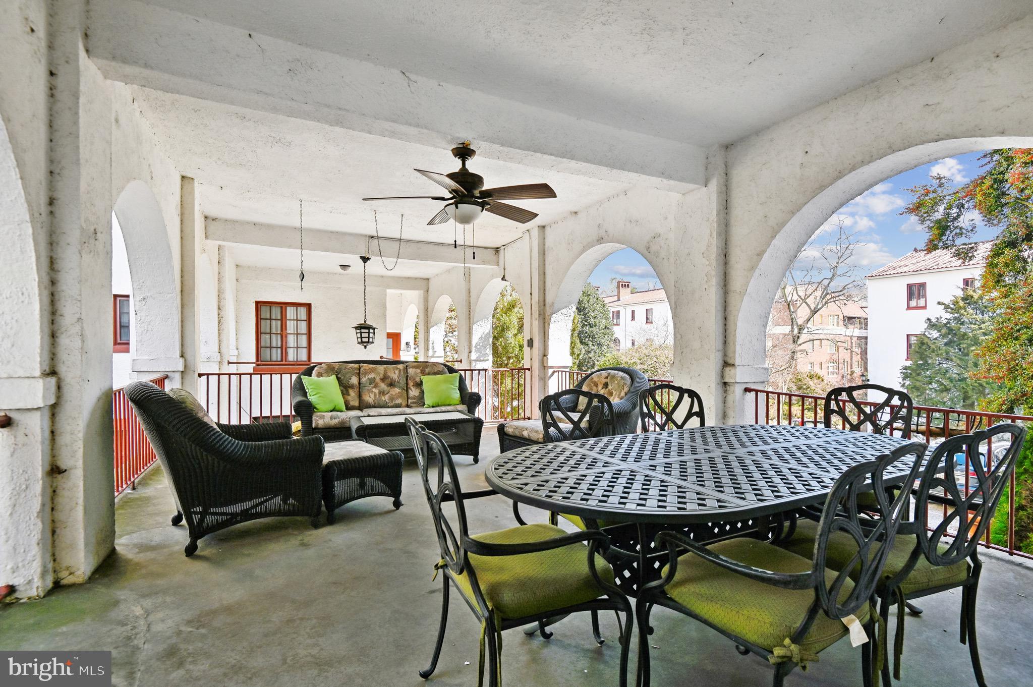 TUSCANY-CANTERBURY - Residential