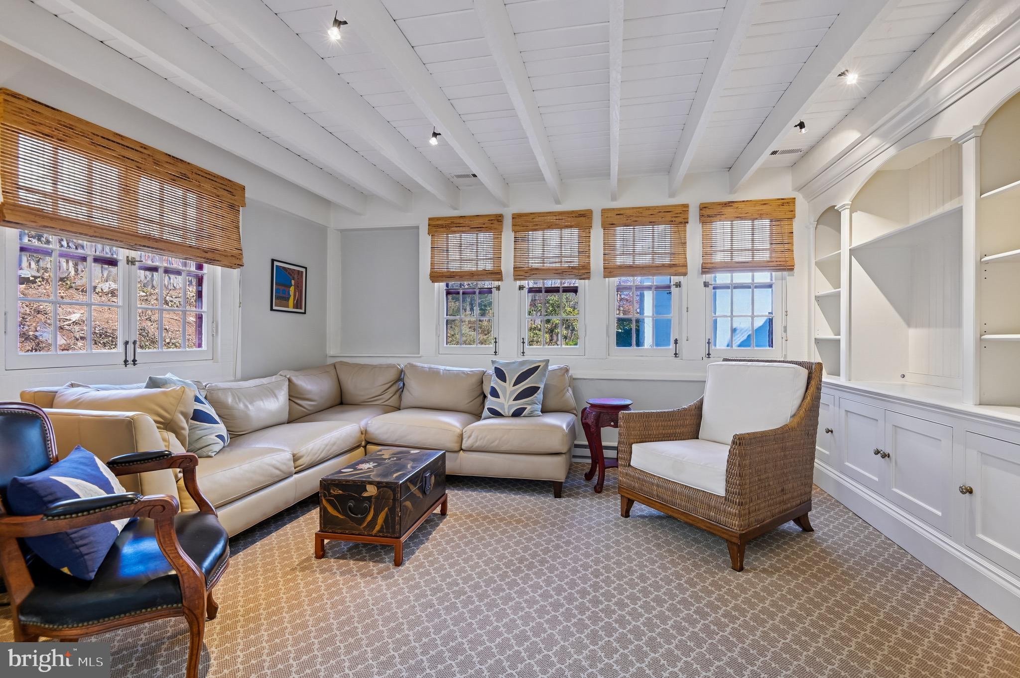 TUSCANY-CANTERBURY - Residential