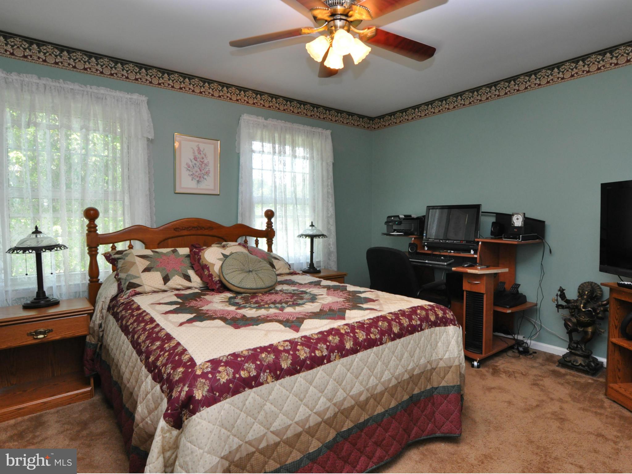 COUNTRYSIDE - Residential