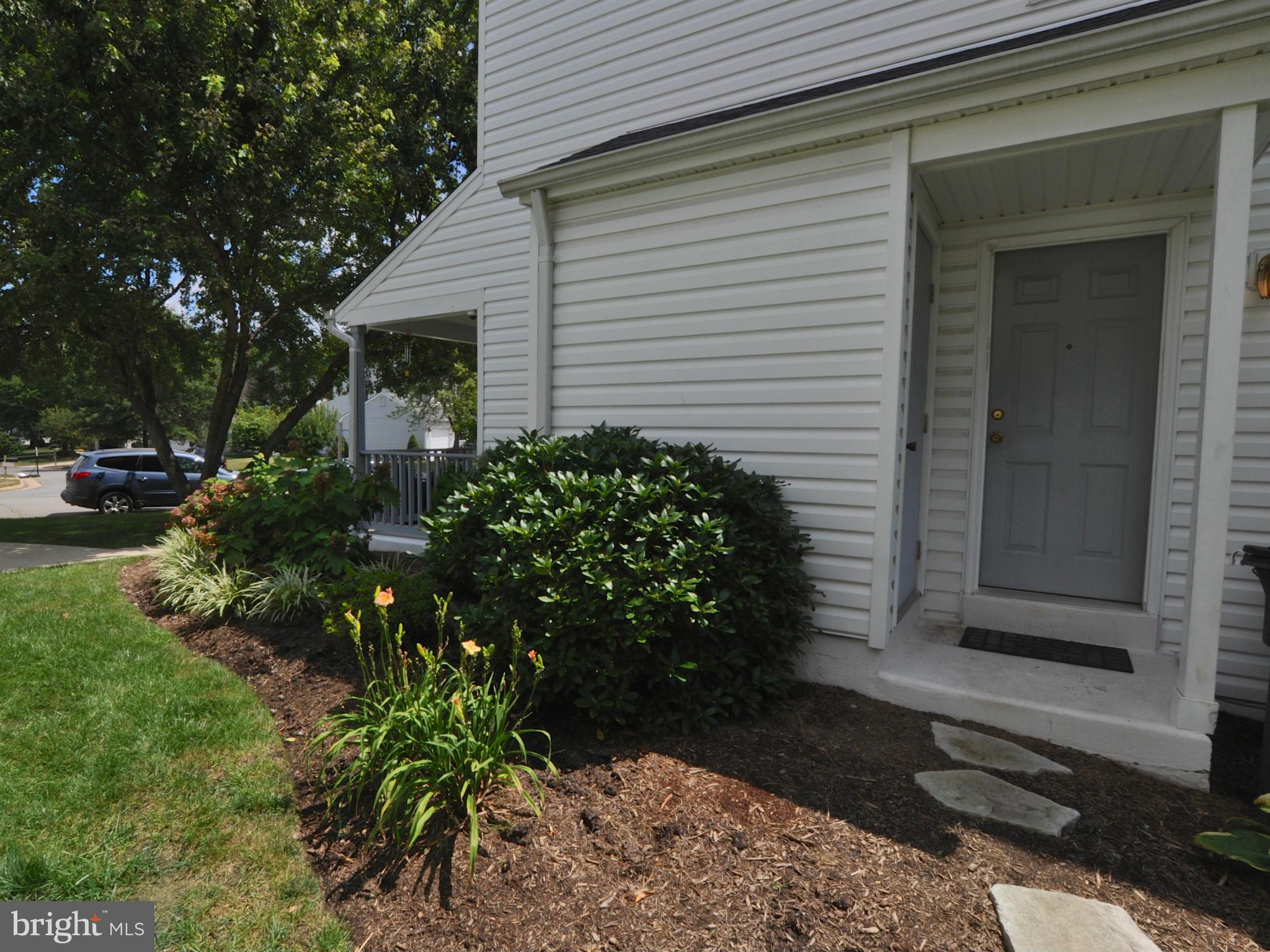 COUNTRYSIDE - Residential