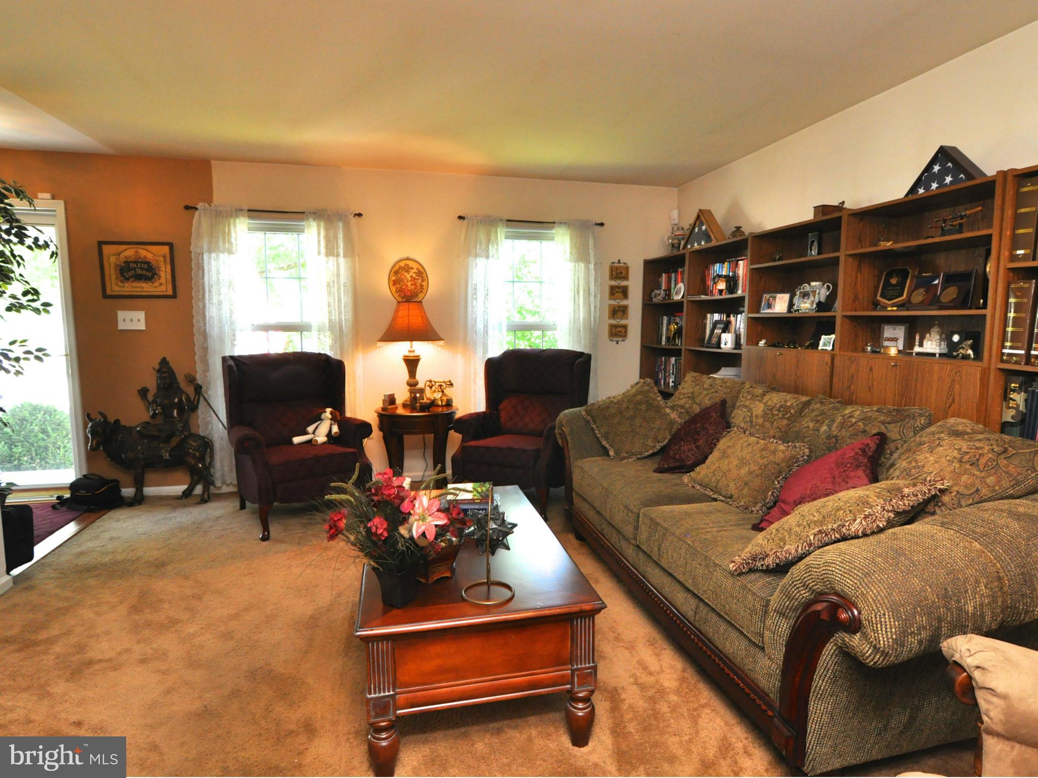 COUNTRYSIDE - Residential