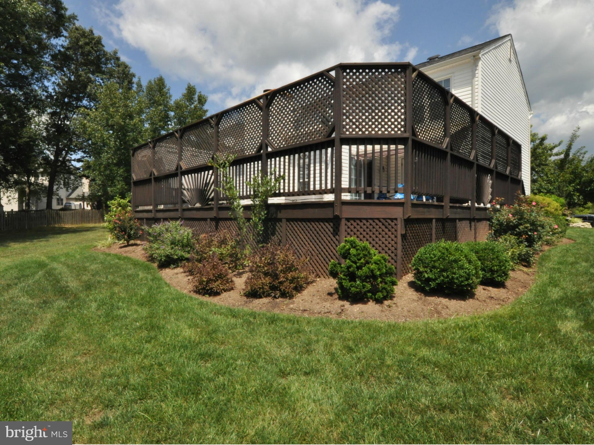 COUNTRYSIDE - Residential