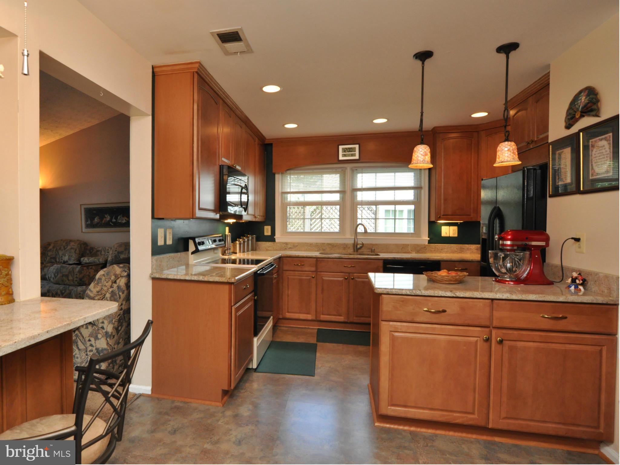 COUNTRYSIDE - Residential