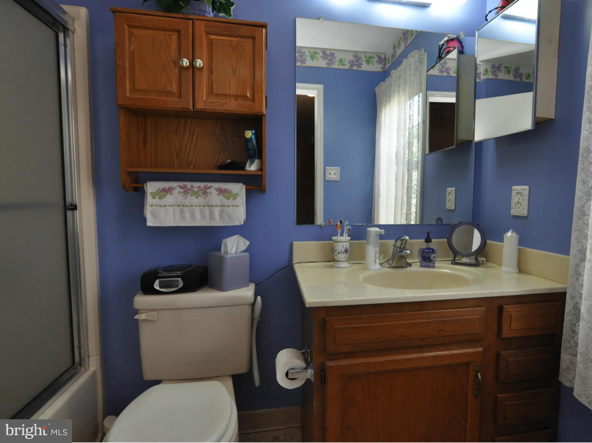 COUNTRYSIDE - Residential