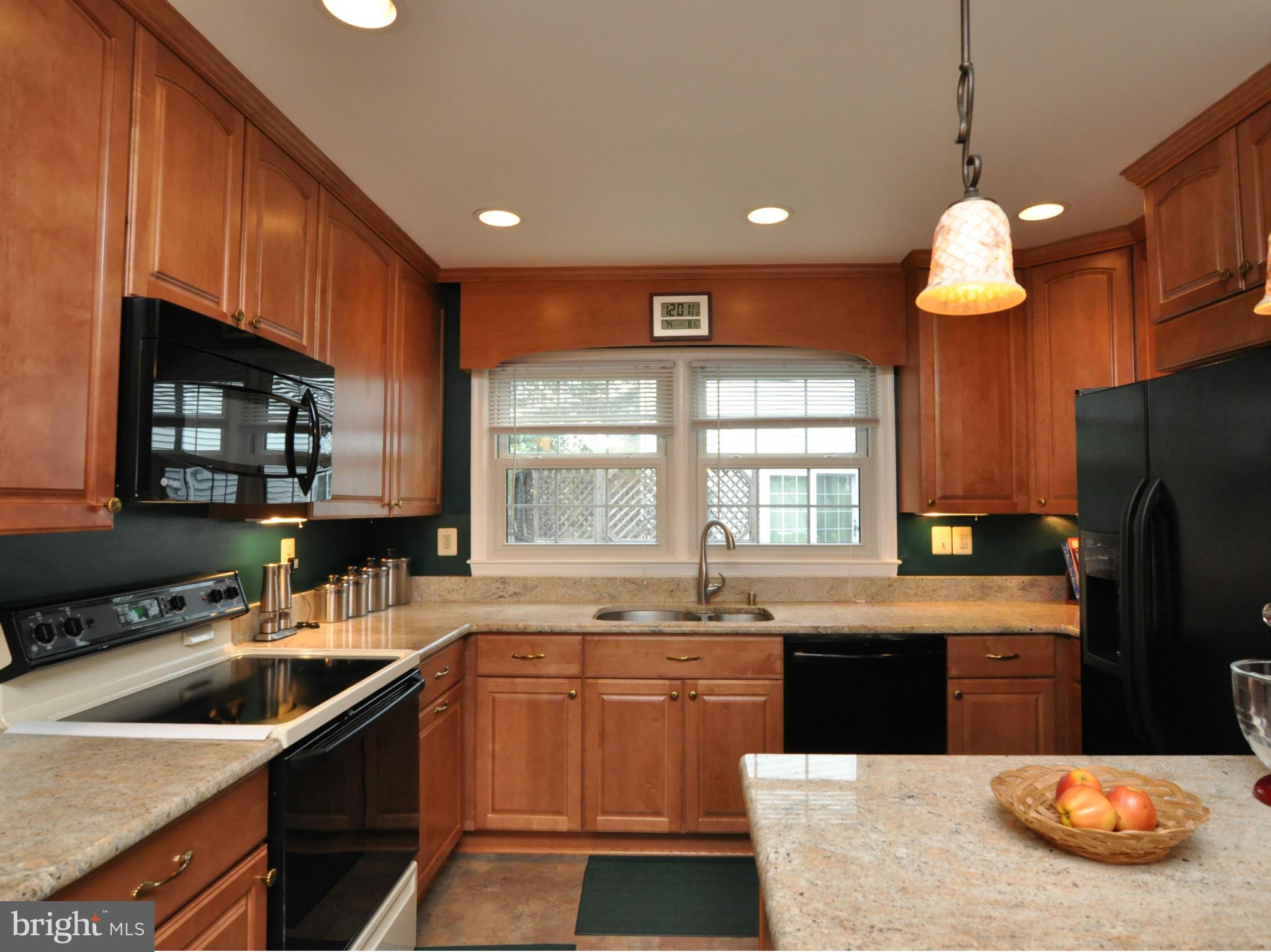 COUNTRYSIDE - Residential