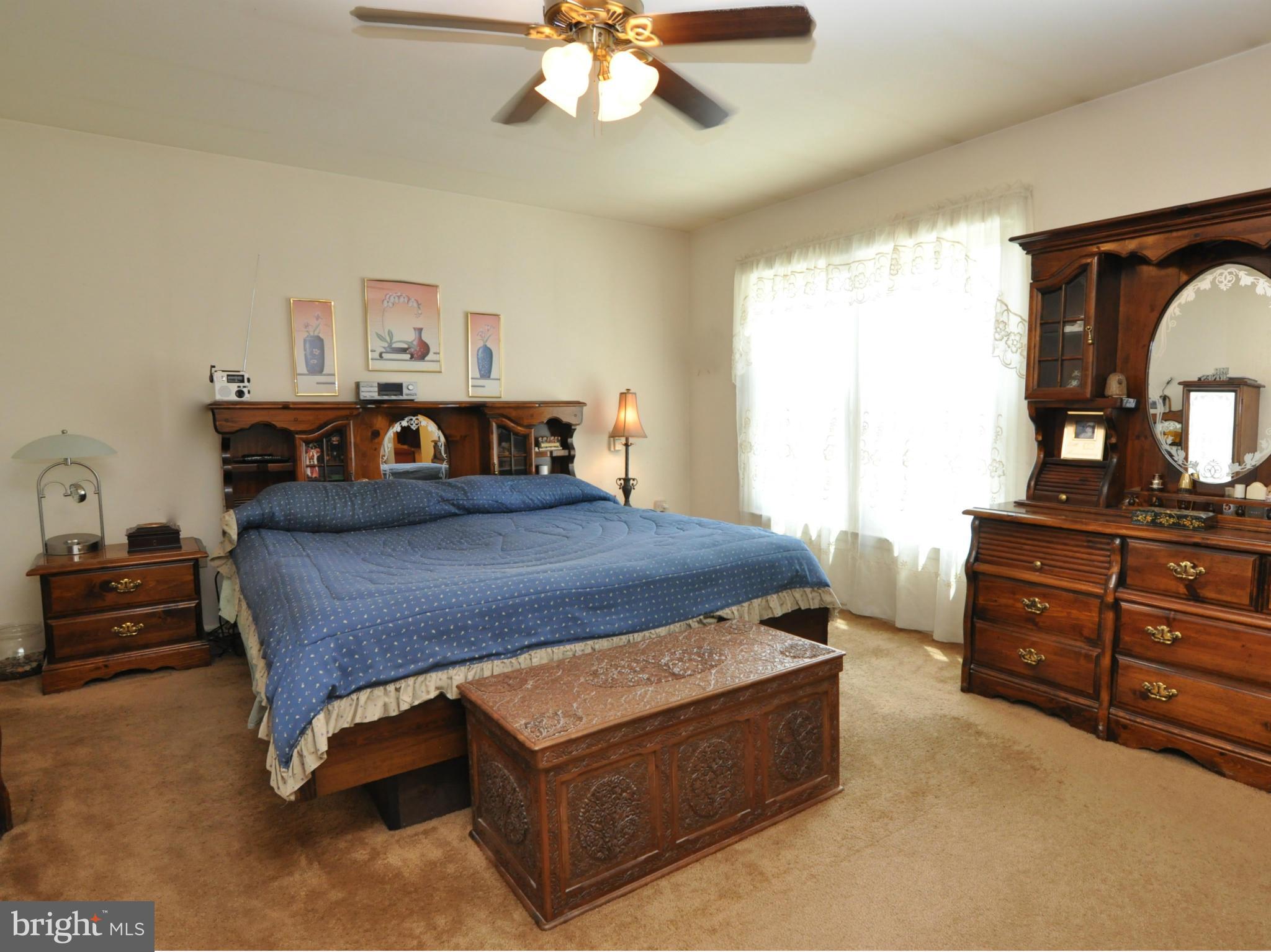 COUNTRYSIDE - Residential