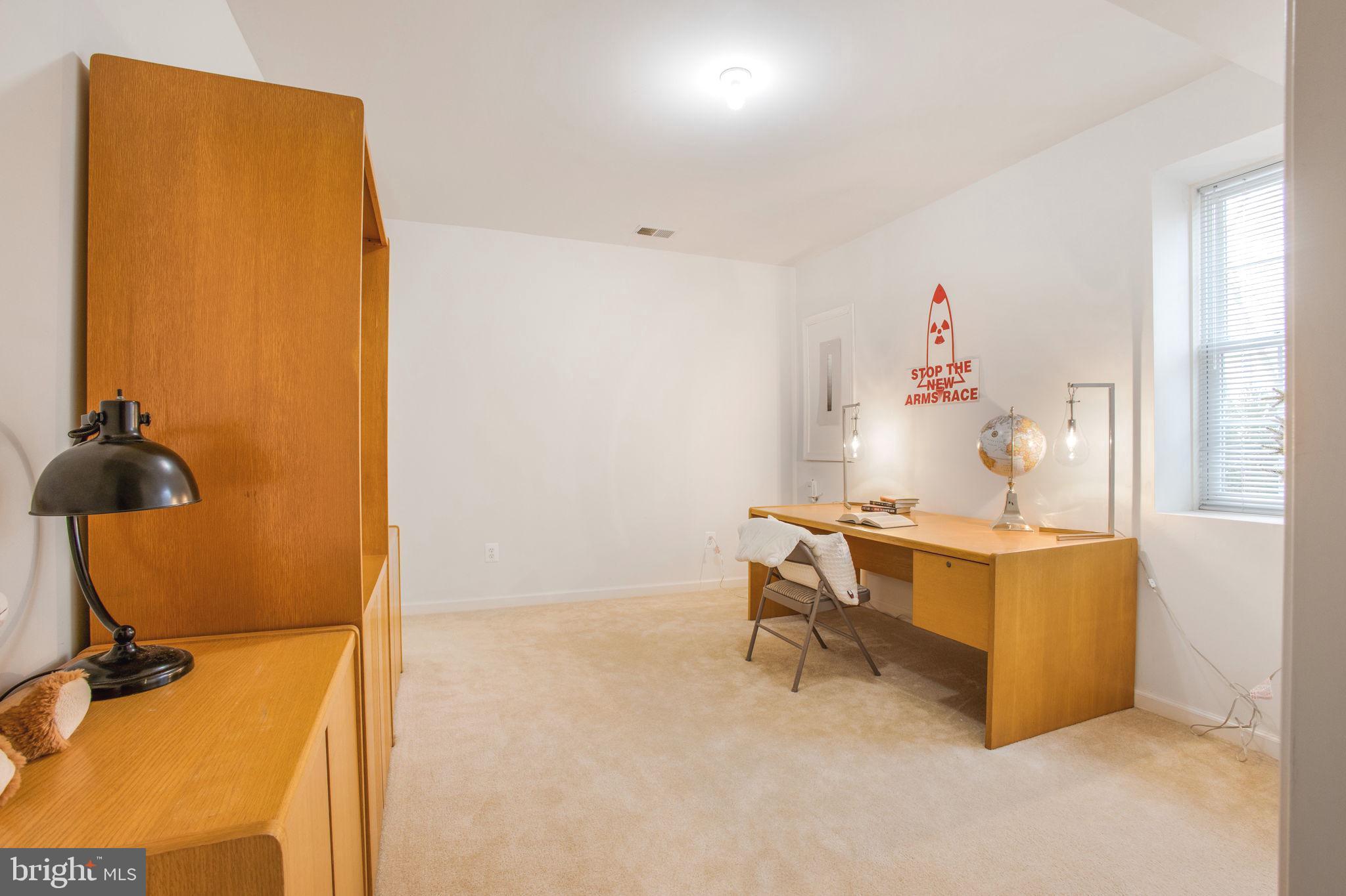 CLEMENS CROSSING - Residential