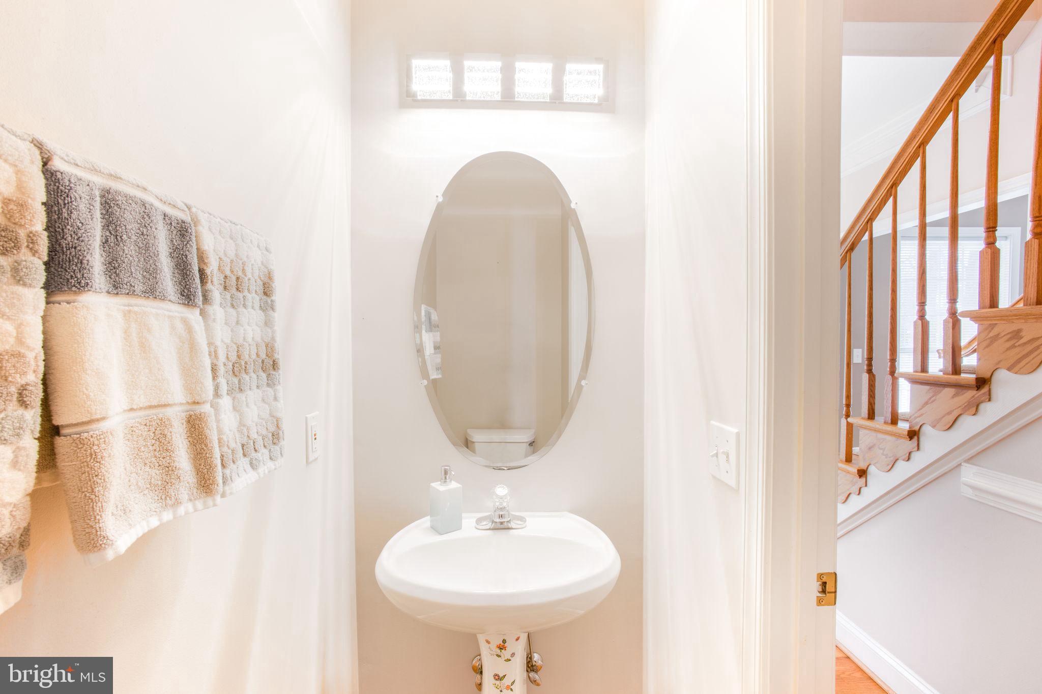 CLEMENS CROSSING - Residential