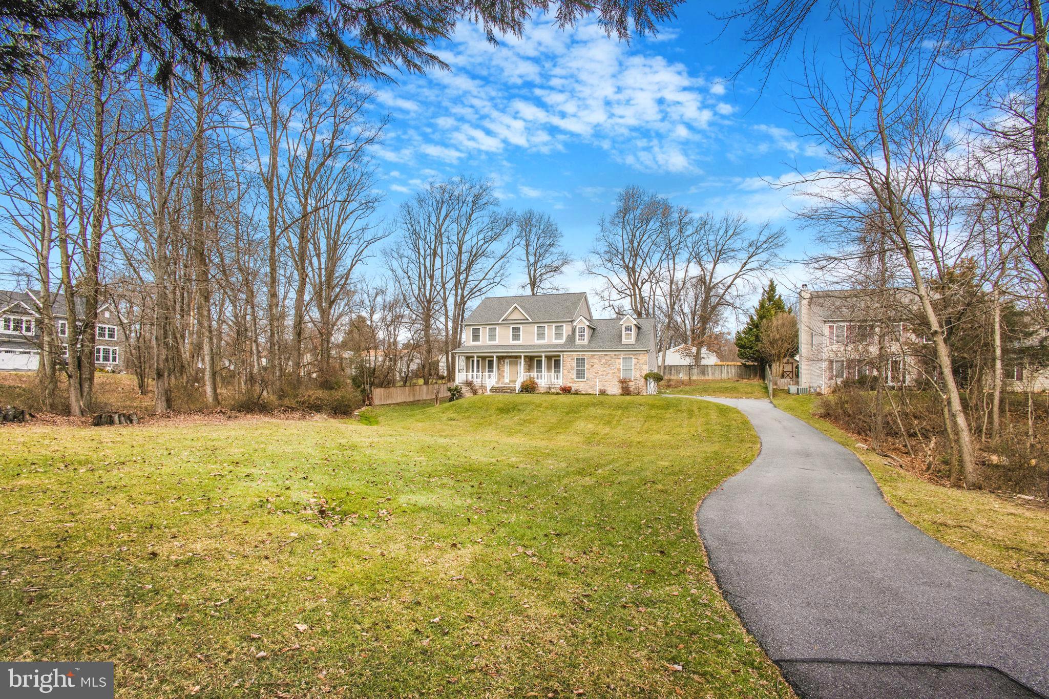 CLEMENS CROSSING - Residential