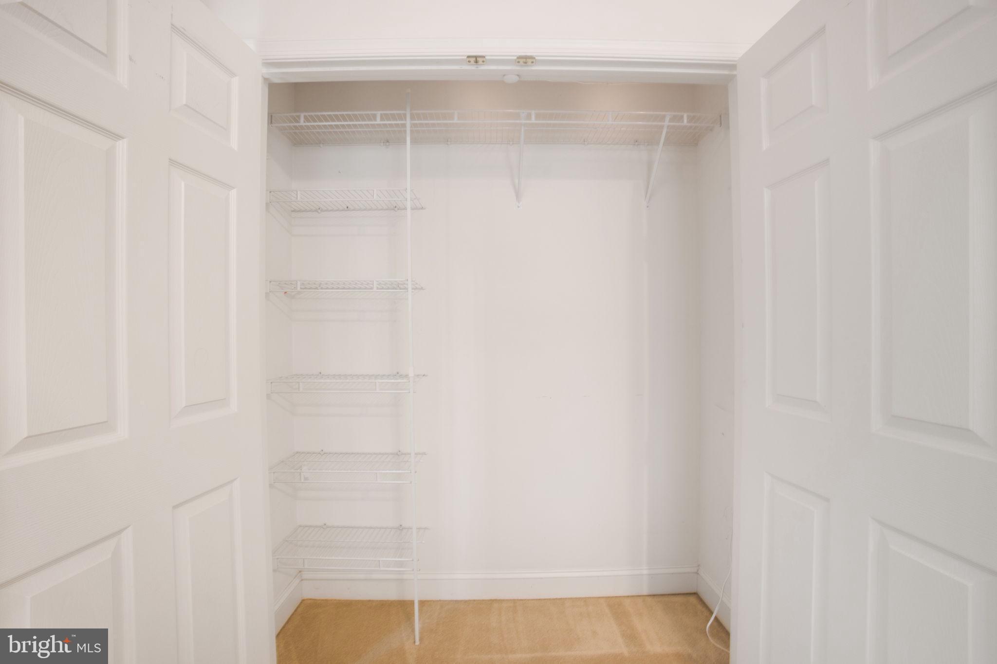 CLEMENS CROSSING - Residential