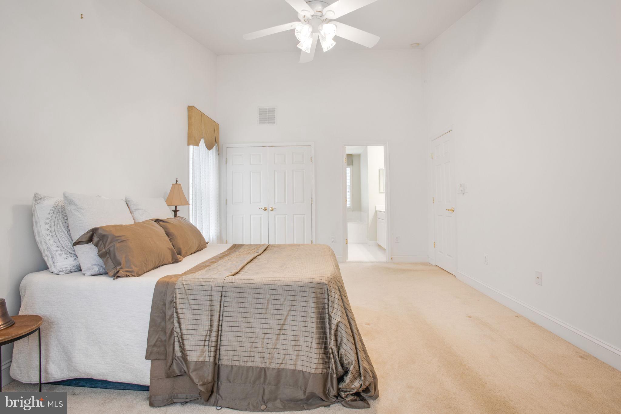 CLEMENS CROSSING - Residential